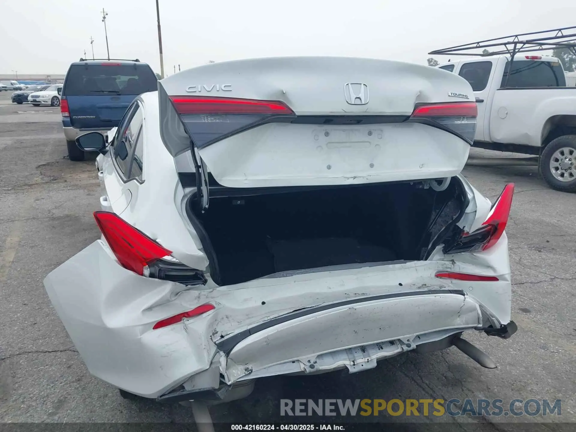16 Фотография поврежденного автомобиля 2HGFE1F98RH330115 HONDA CIVIC 2024