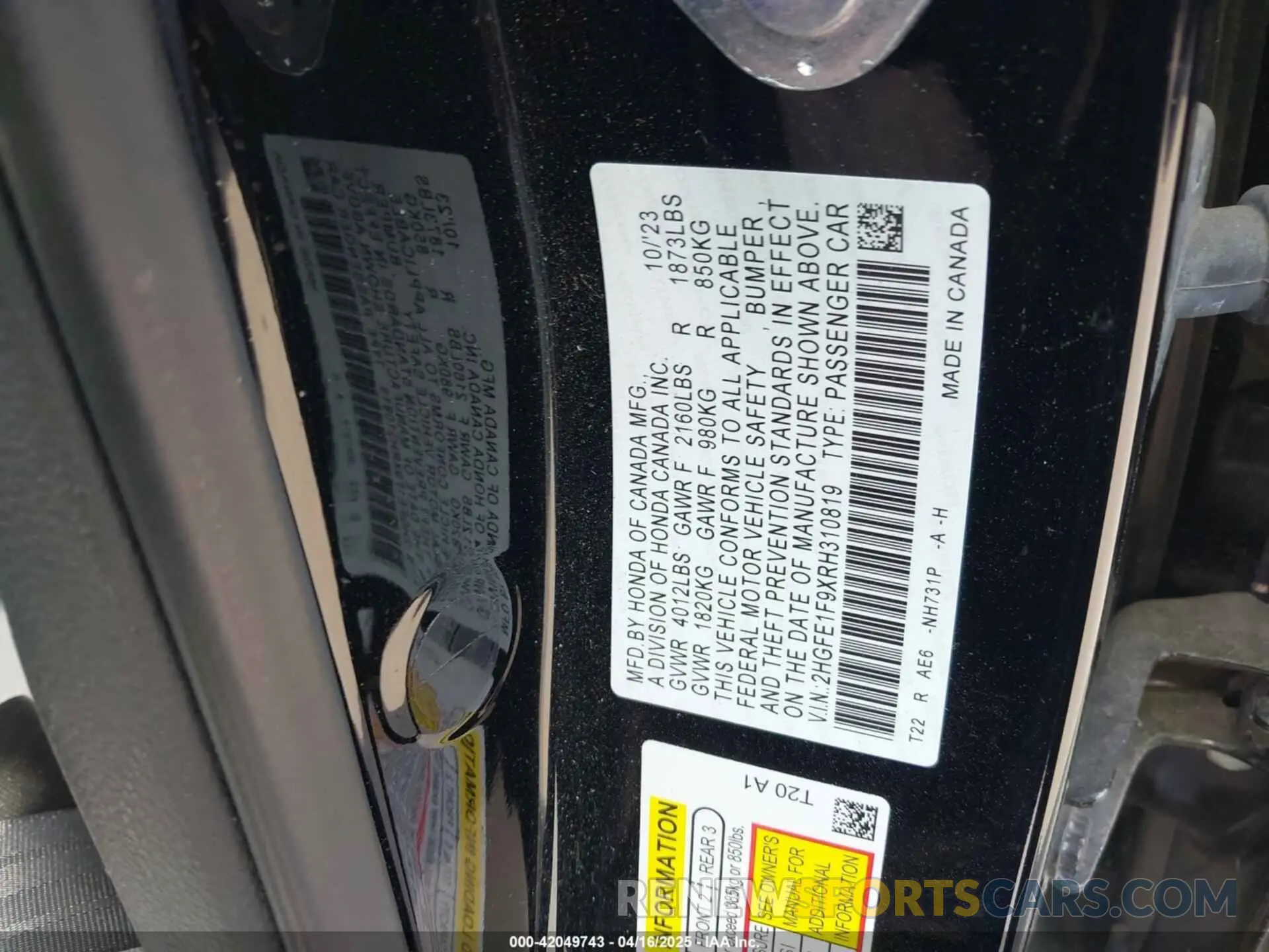 9 Photograph of a damaged car 2HGFE1F9XRH310819 HONDA CIVIC 2024