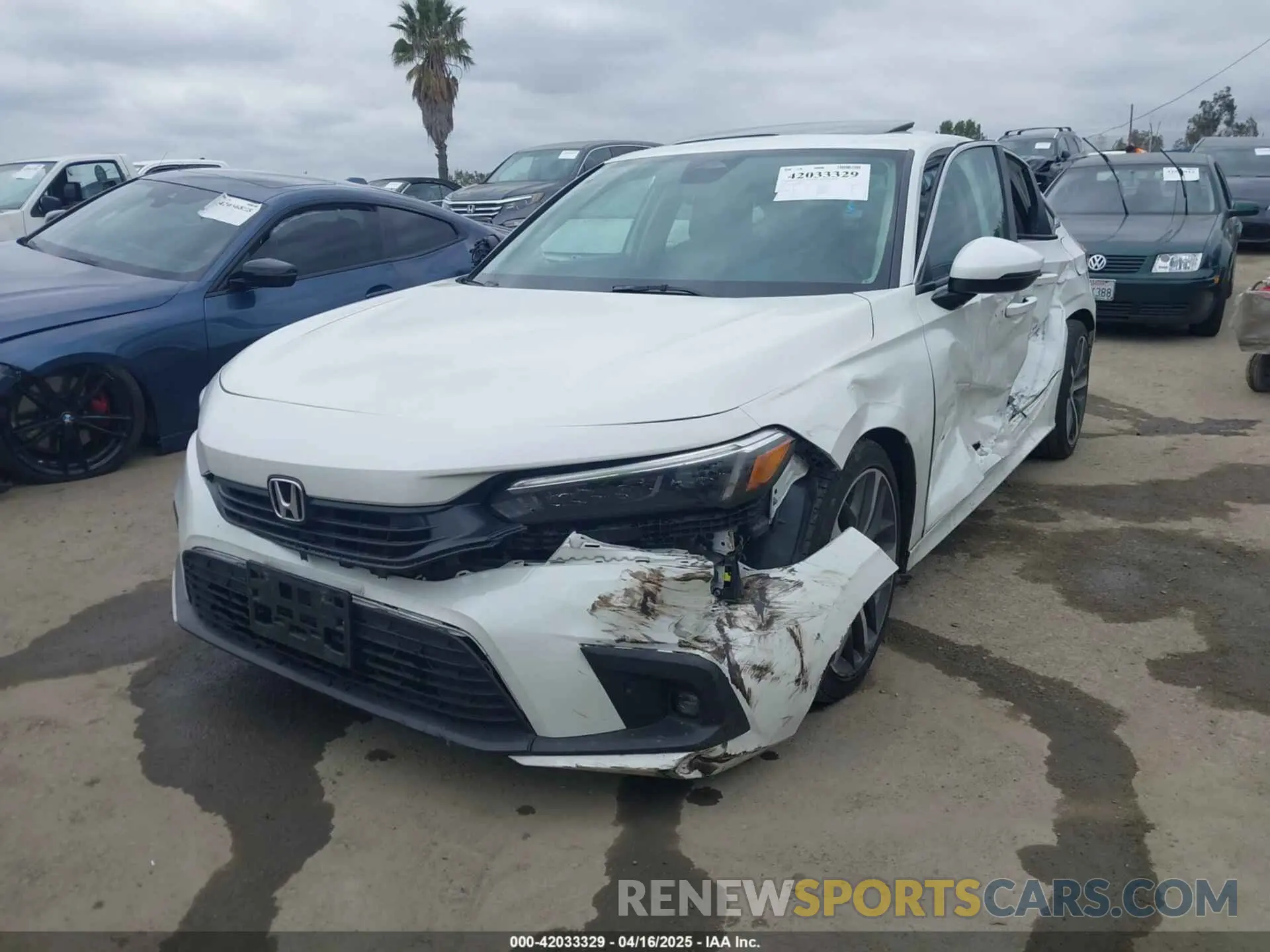 2 Photograph of a damaged car 2HGFE1F9XRH330844 HONDA CIVIC 2024