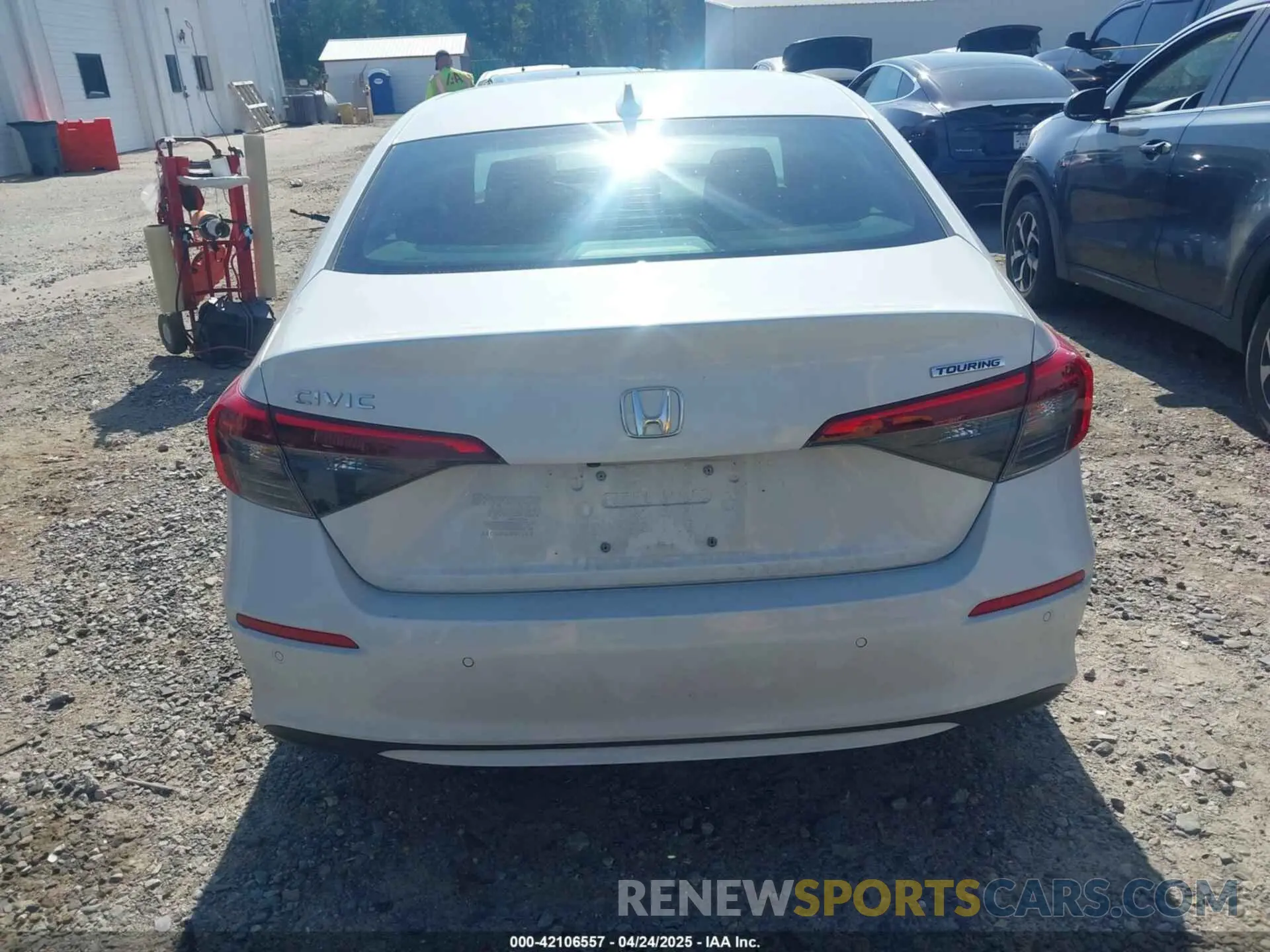 16 Photograph of a damaged car 2HGFE1F9XRH335901 HONDA CIVIC 2024