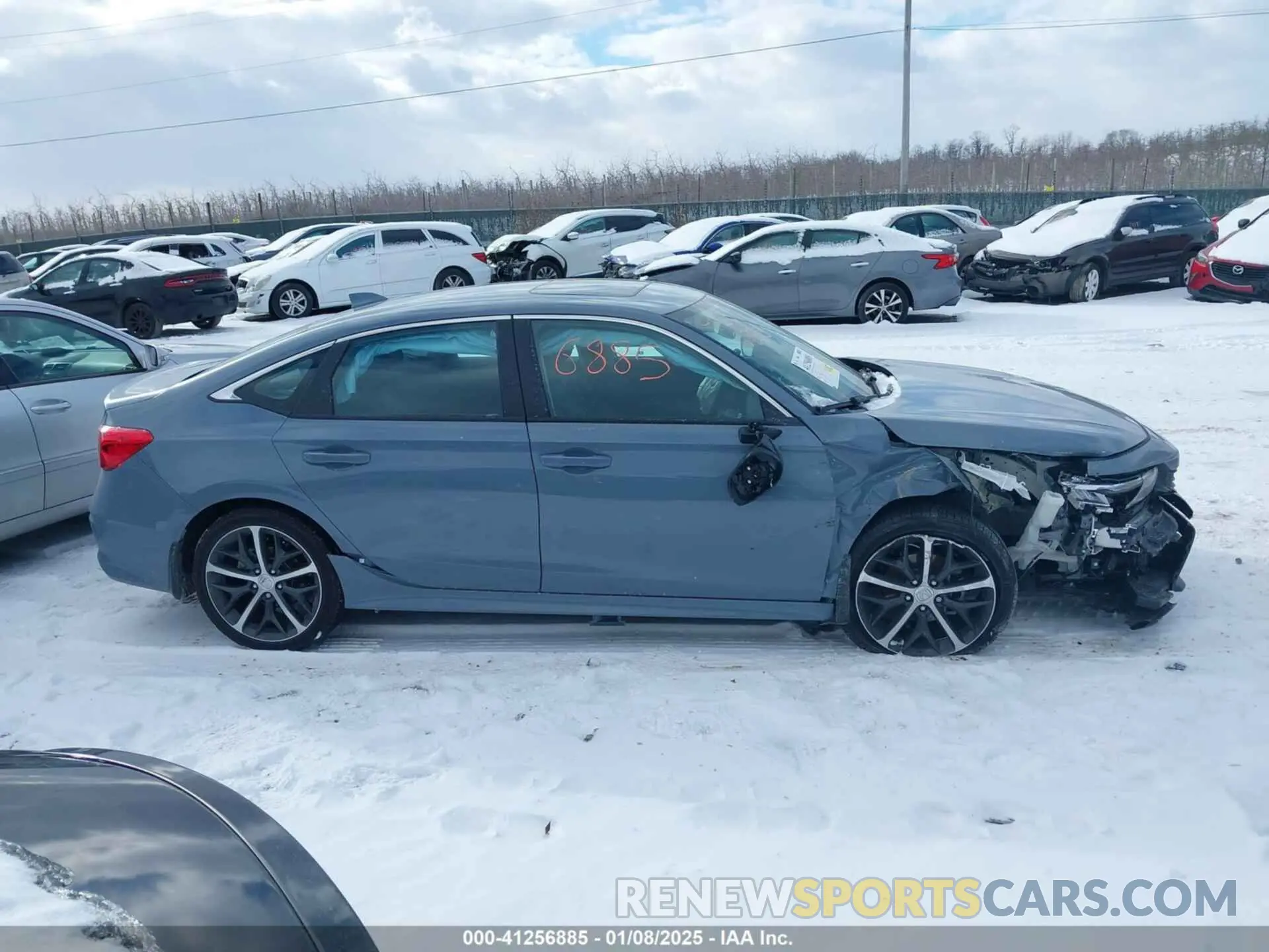 13 Photograph of a damaged car 2HGFE1F9XRH338023 HONDA CIVIC 2024