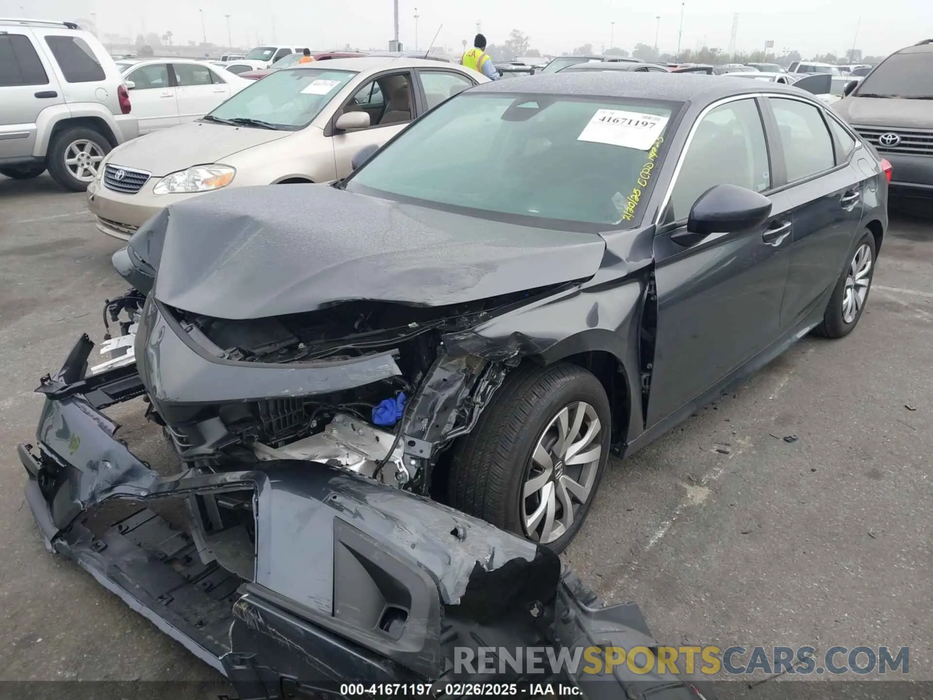 2 Фотография поврежденного автомобиля 2HGFE2F20RH536621 HONDA CIVIC 2024