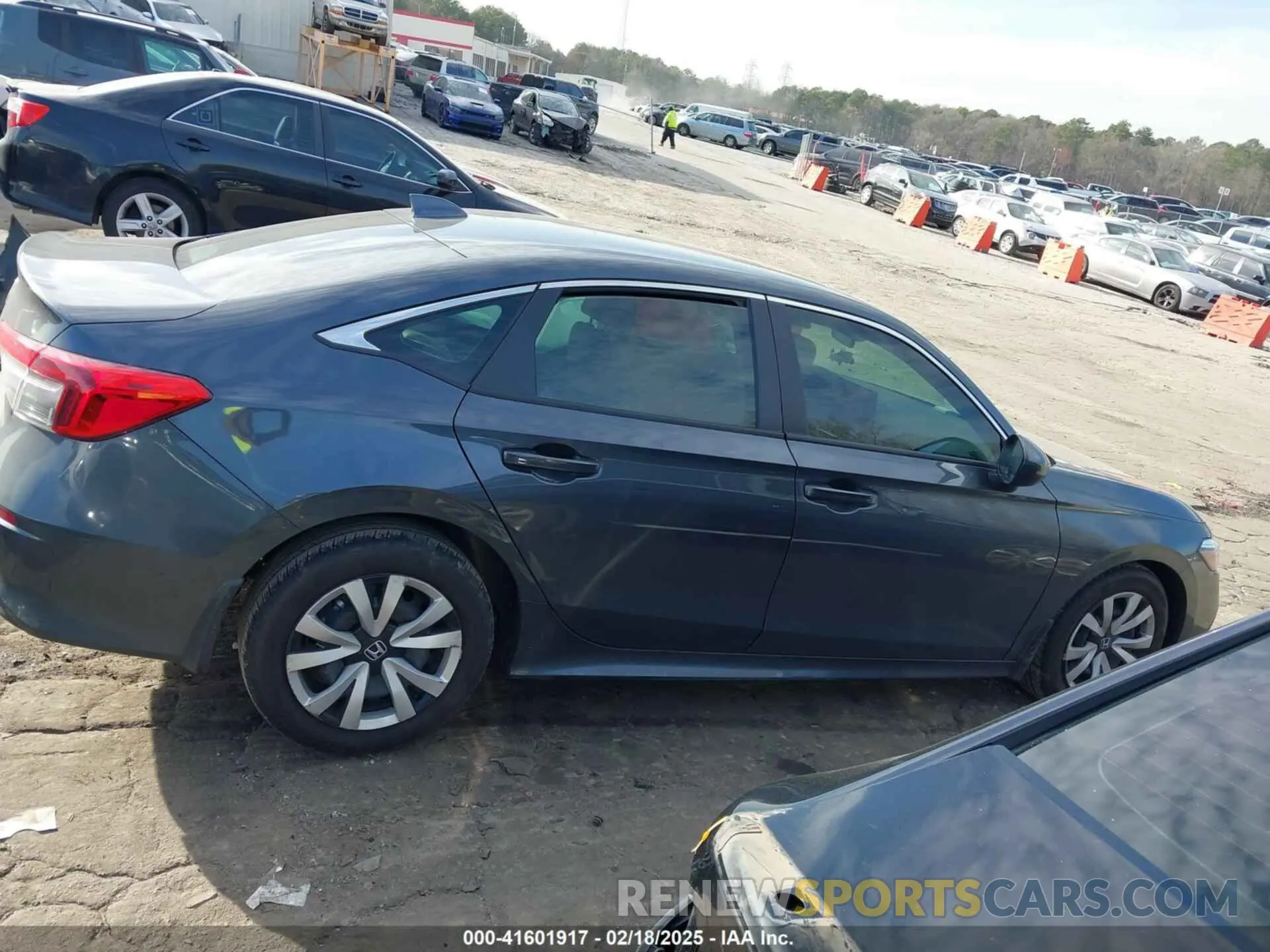 13 Photograph of a damaged car 2HGFE2F24RH567290 HONDA CIVIC 2024