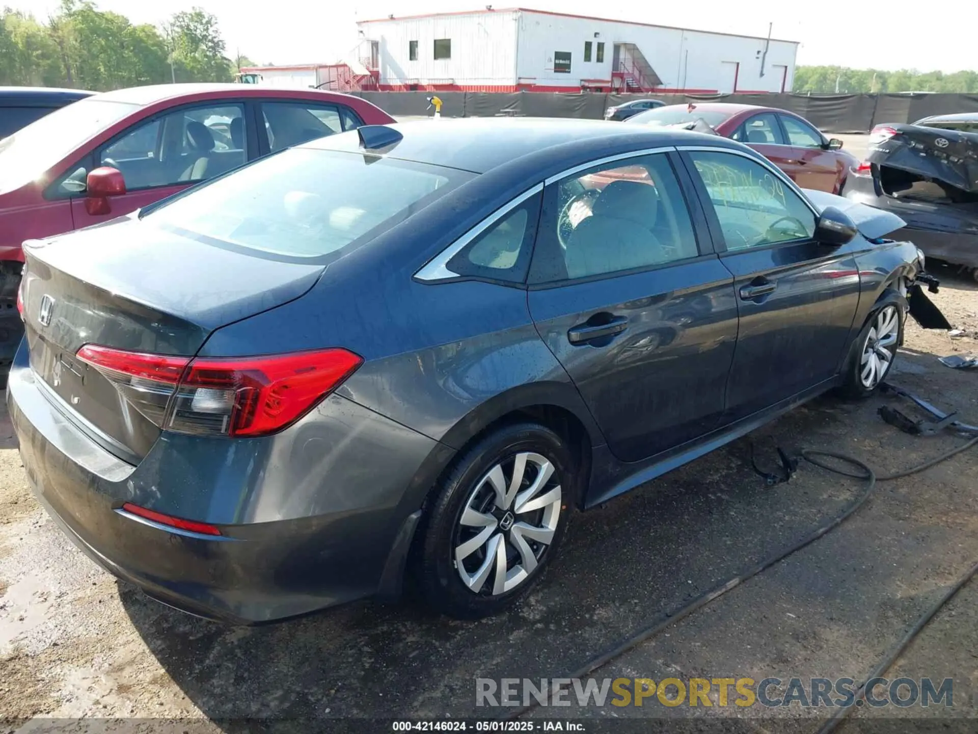 4 Фотография поврежденного автомобиля 2HGFE2F26RH590022 HONDA CIVIC 2024