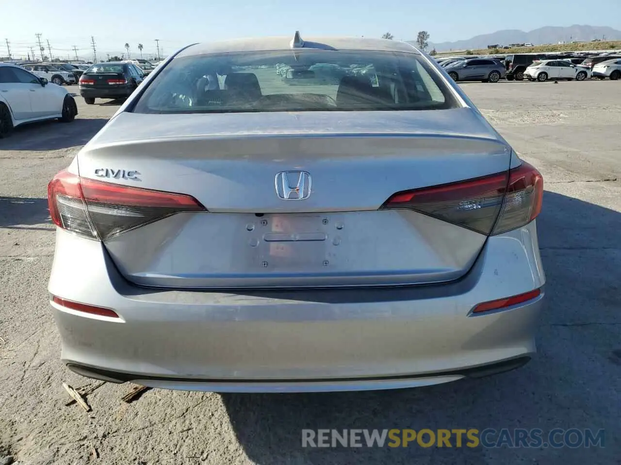 6 Фотография поврежденного автомобиля 2HGFE2F28RH548175 HONDA CIVIC 2024