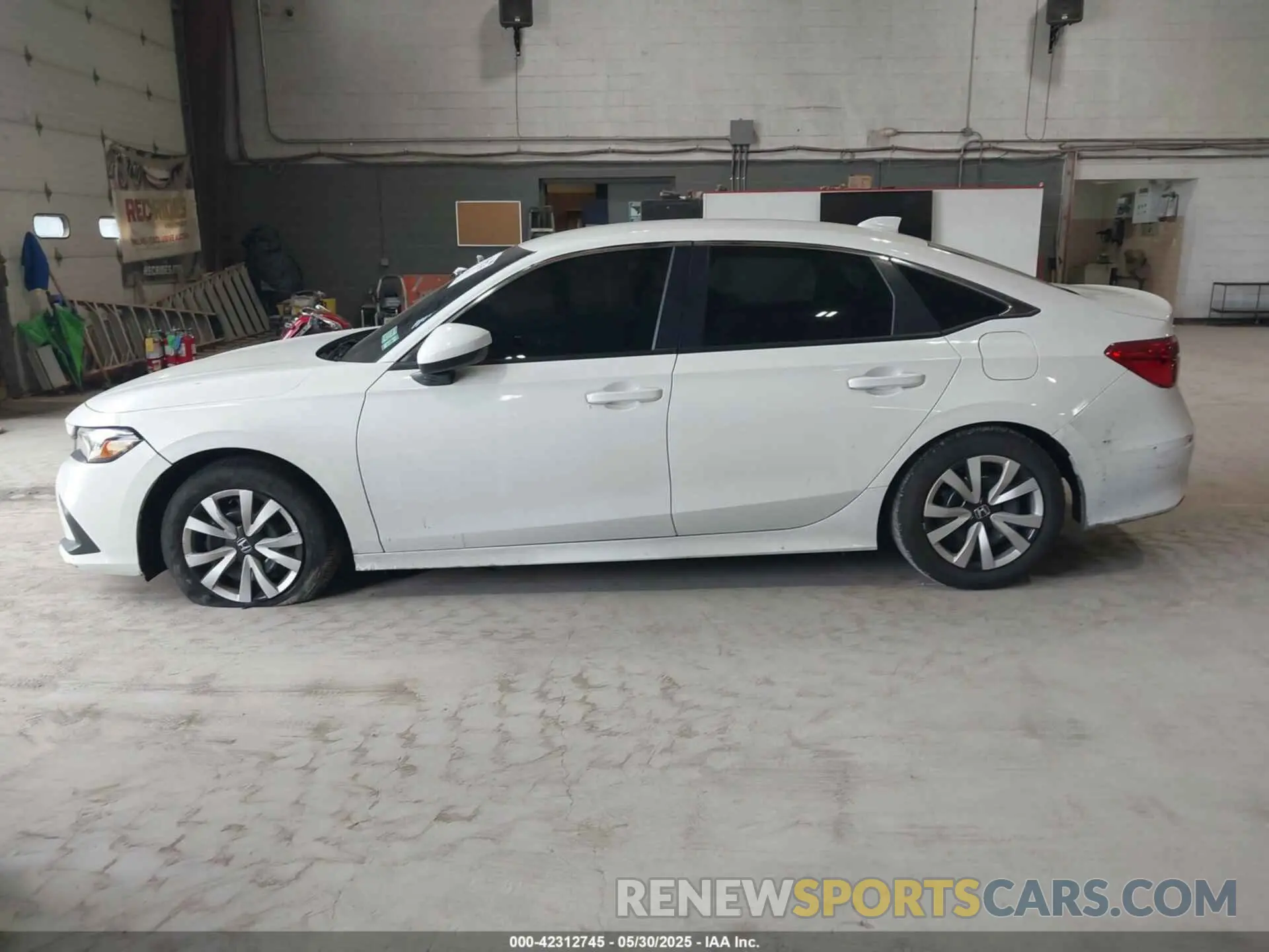 14 Photograph of a damaged car 2HGFE2F29RH520255 HONDA CIVIC 2024