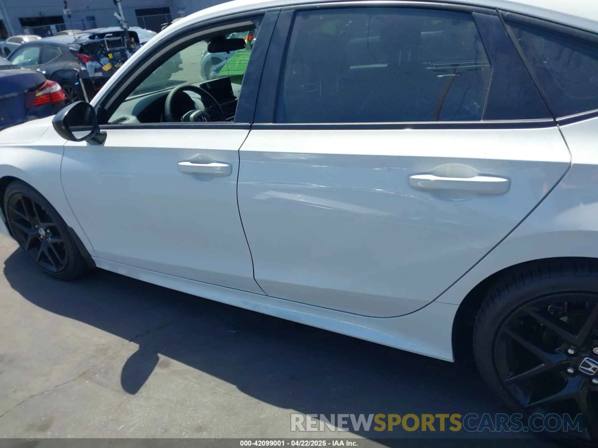 15 Фотография поврежденного автомобиля 2HGFE2F50RH518677 HONDA CIVIC 2024