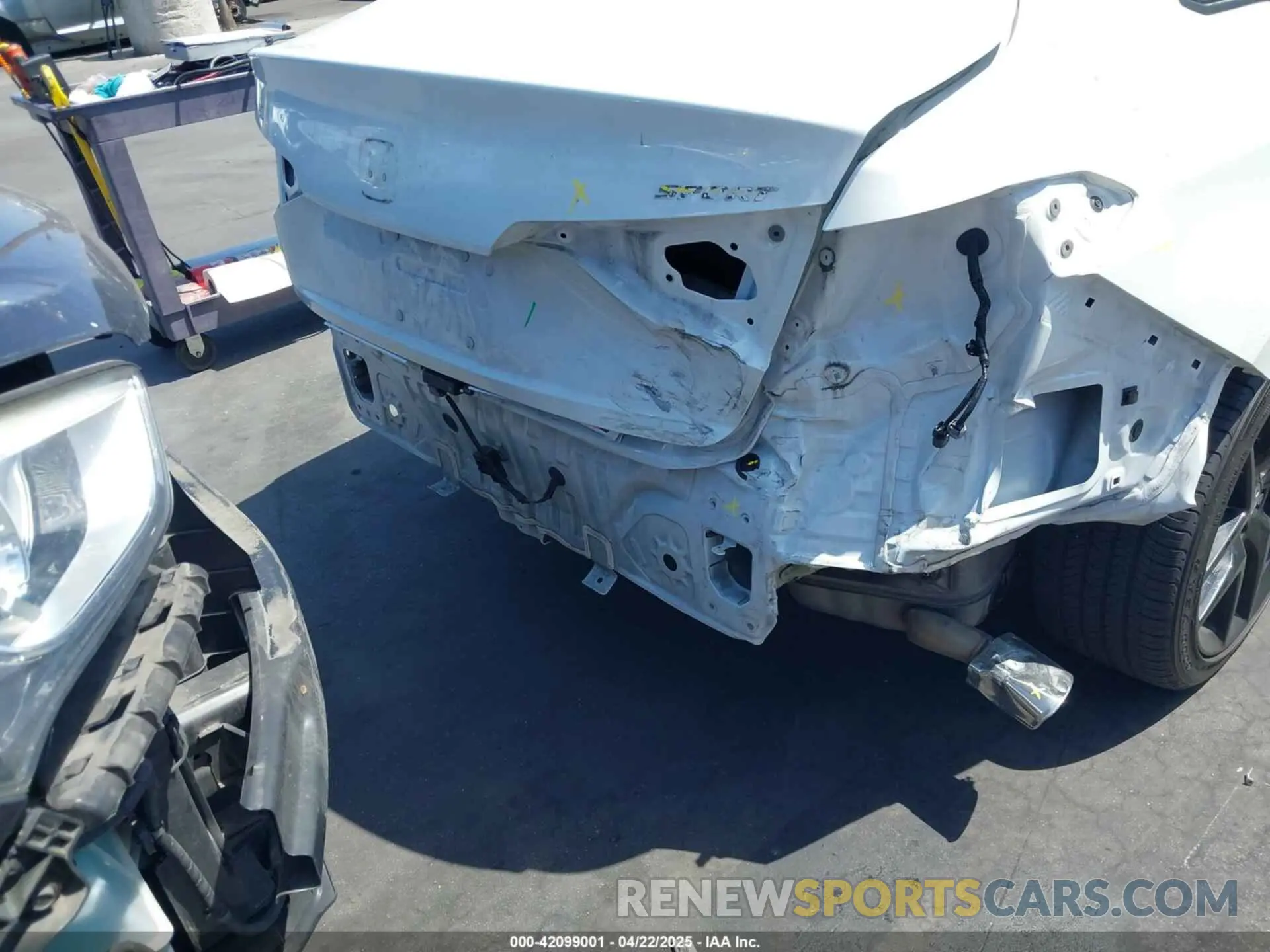 17 Фотография поврежденного автомобиля 2HGFE2F50RH518677 HONDA CIVIC 2024