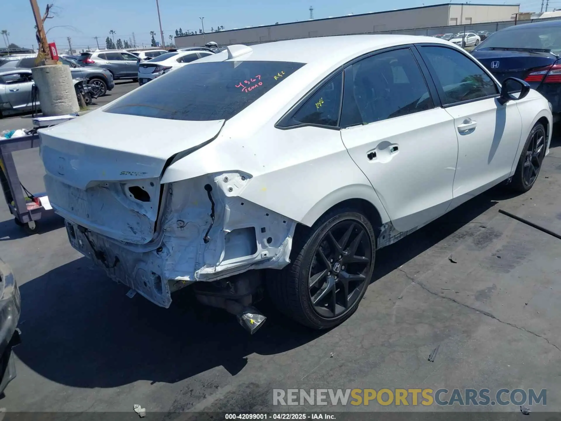 4 Фотография поврежденного автомобиля 2HGFE2F50RH518677 HONDA CIVIC 2024