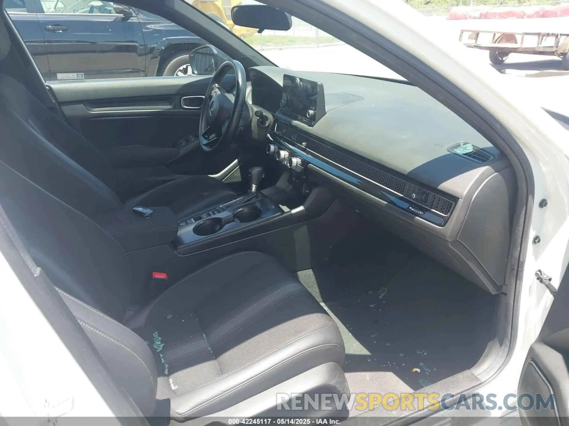 5 Фотография поврежденного автомобиля 2HGFE2F50RH518954 HONDA CIVIC 2024