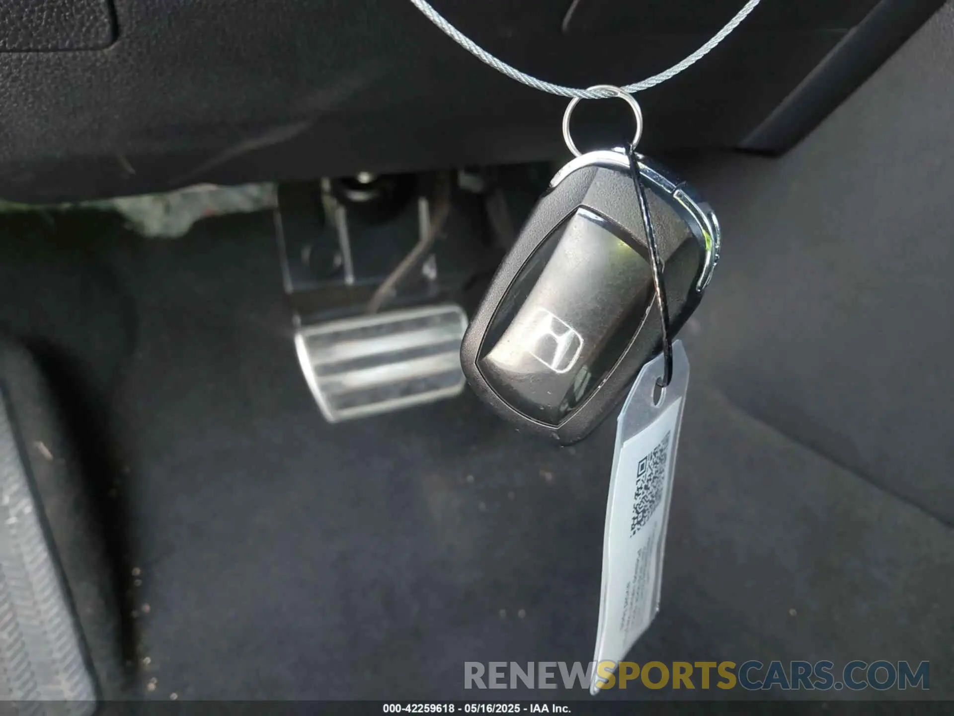 11 Photograph of a damaged car 2HGFE2F50RH556474 HONDA CIVIC 2024