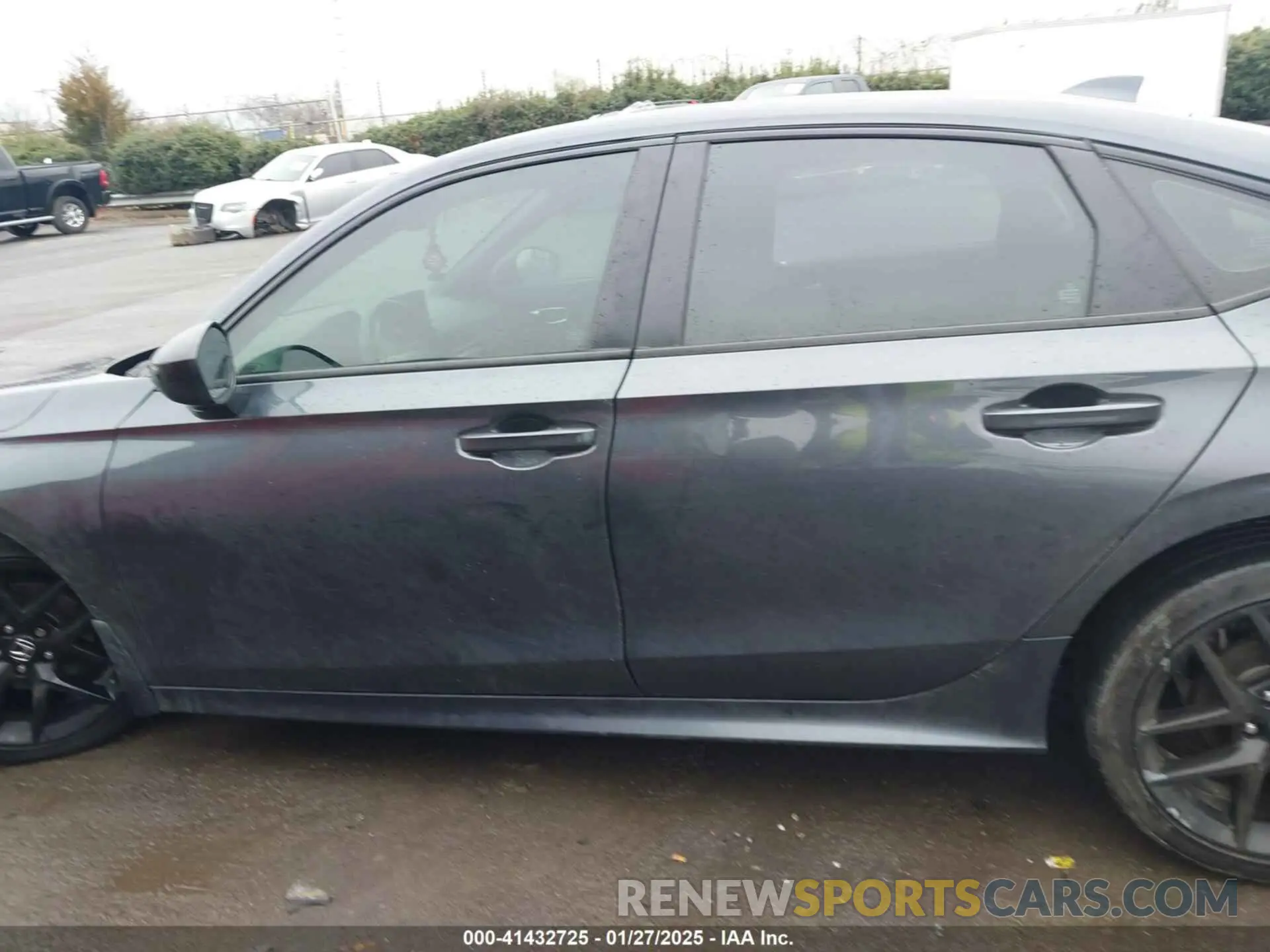 14 Photograph of a damaged car 2HGFE2F50RH562677 HONDA CIVIC 2024