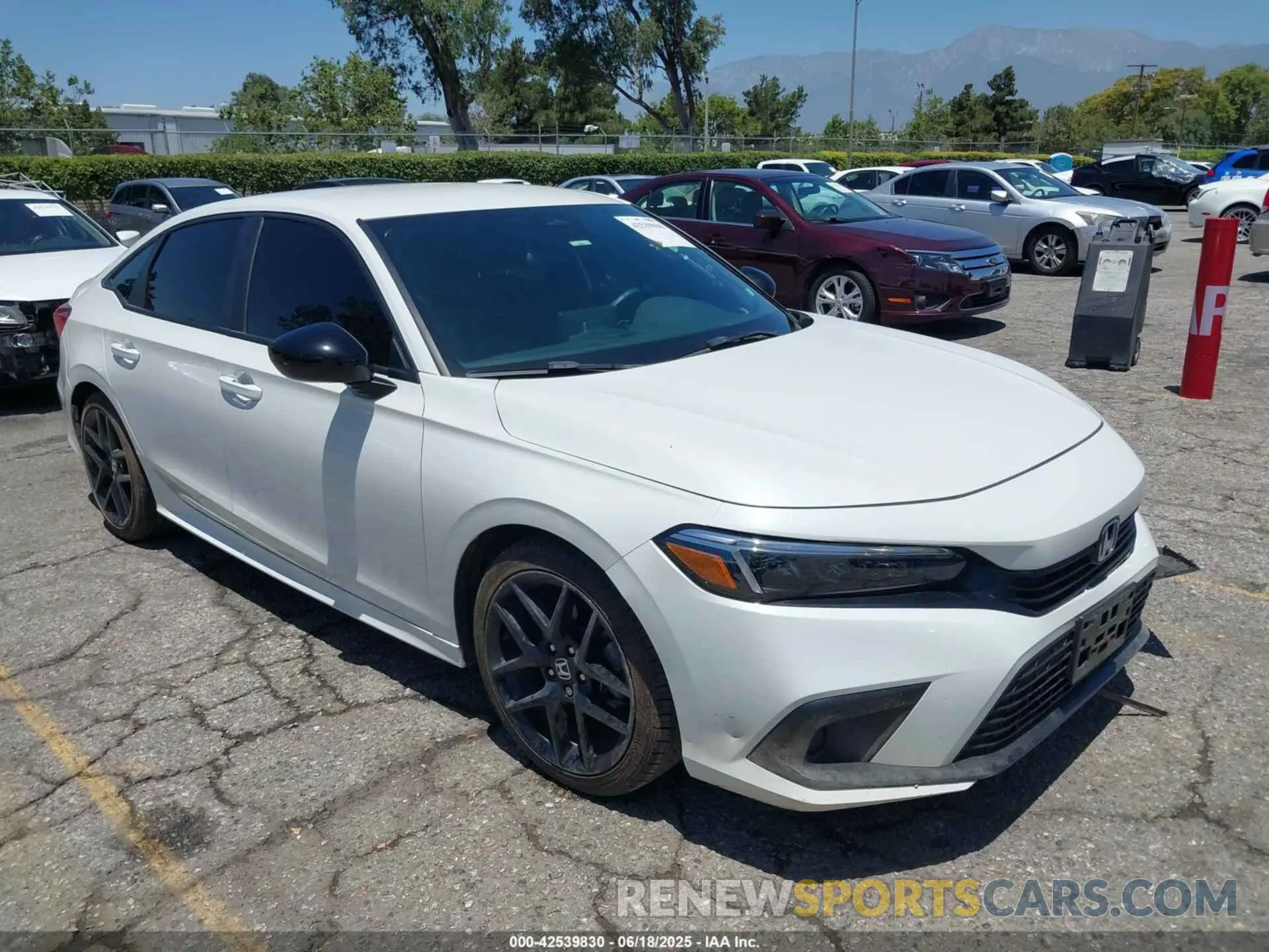 1 Фотография поврежденного автомобиля 2HGFE2F51RH528957 HONDA CIVIC 2024