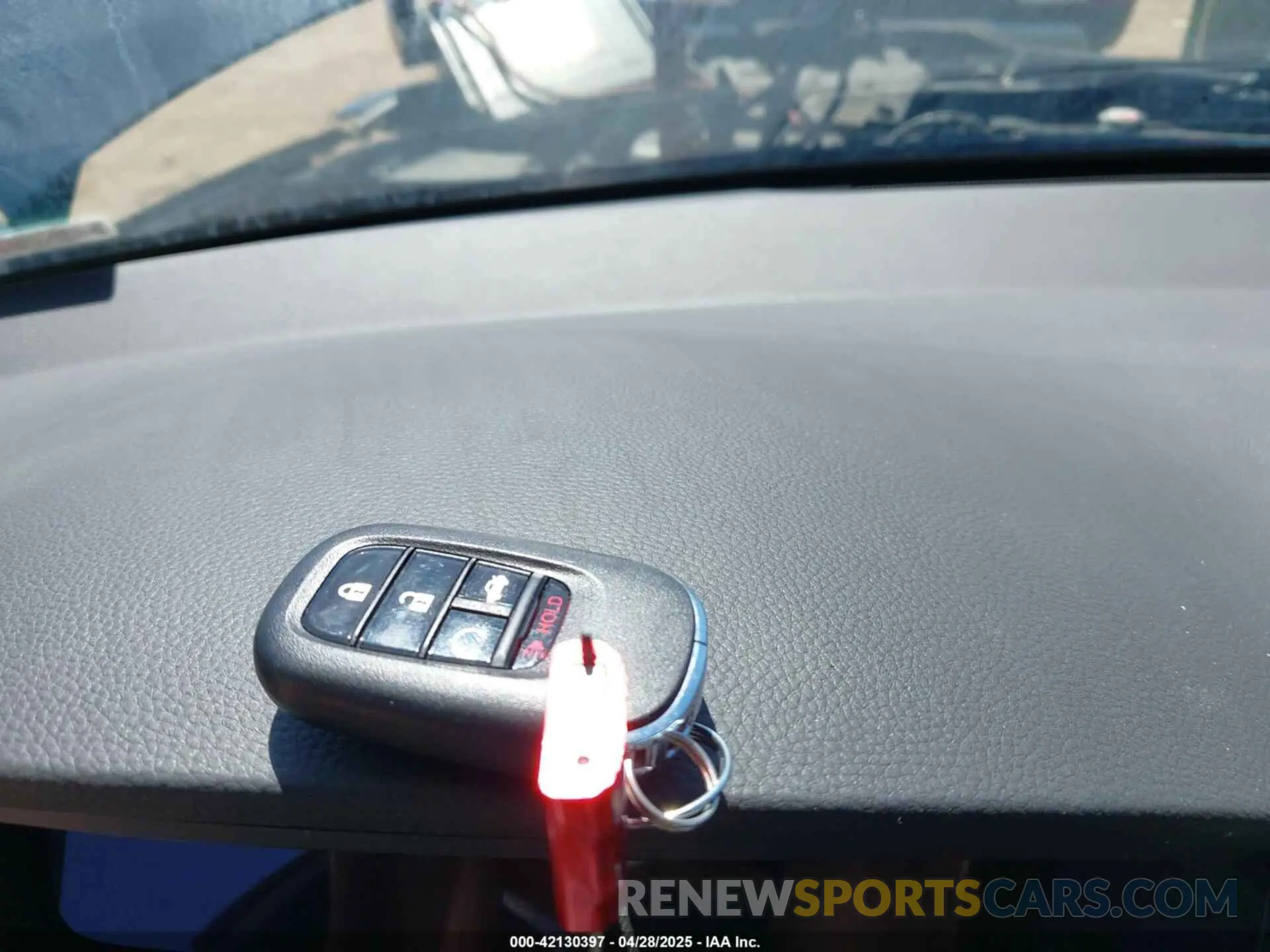 11 Photograph of a damaged car 2HGFE2F51RH593789 HONDA CIVIC 2024