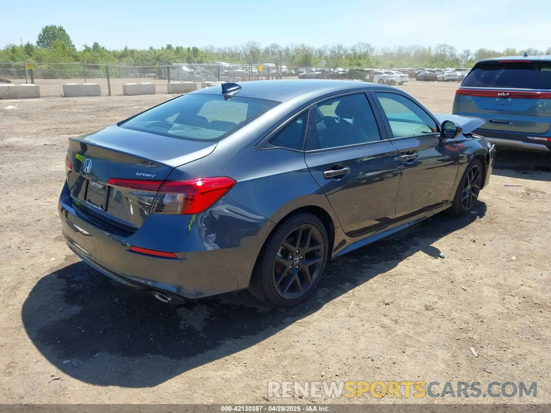 4 Photograph of a damaged car 2HGFE2F51RH593789 HONDA CIVIC 2024