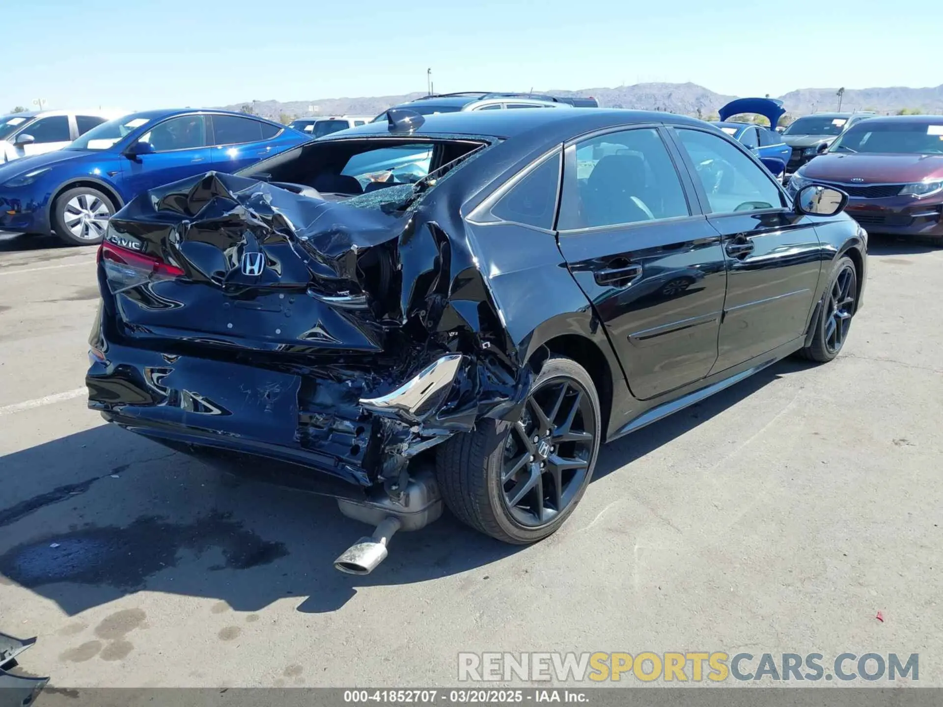 4 Фотография поврежденного автомобиля 2HGFE2F52RH511729 HONDA CIVIC 2024