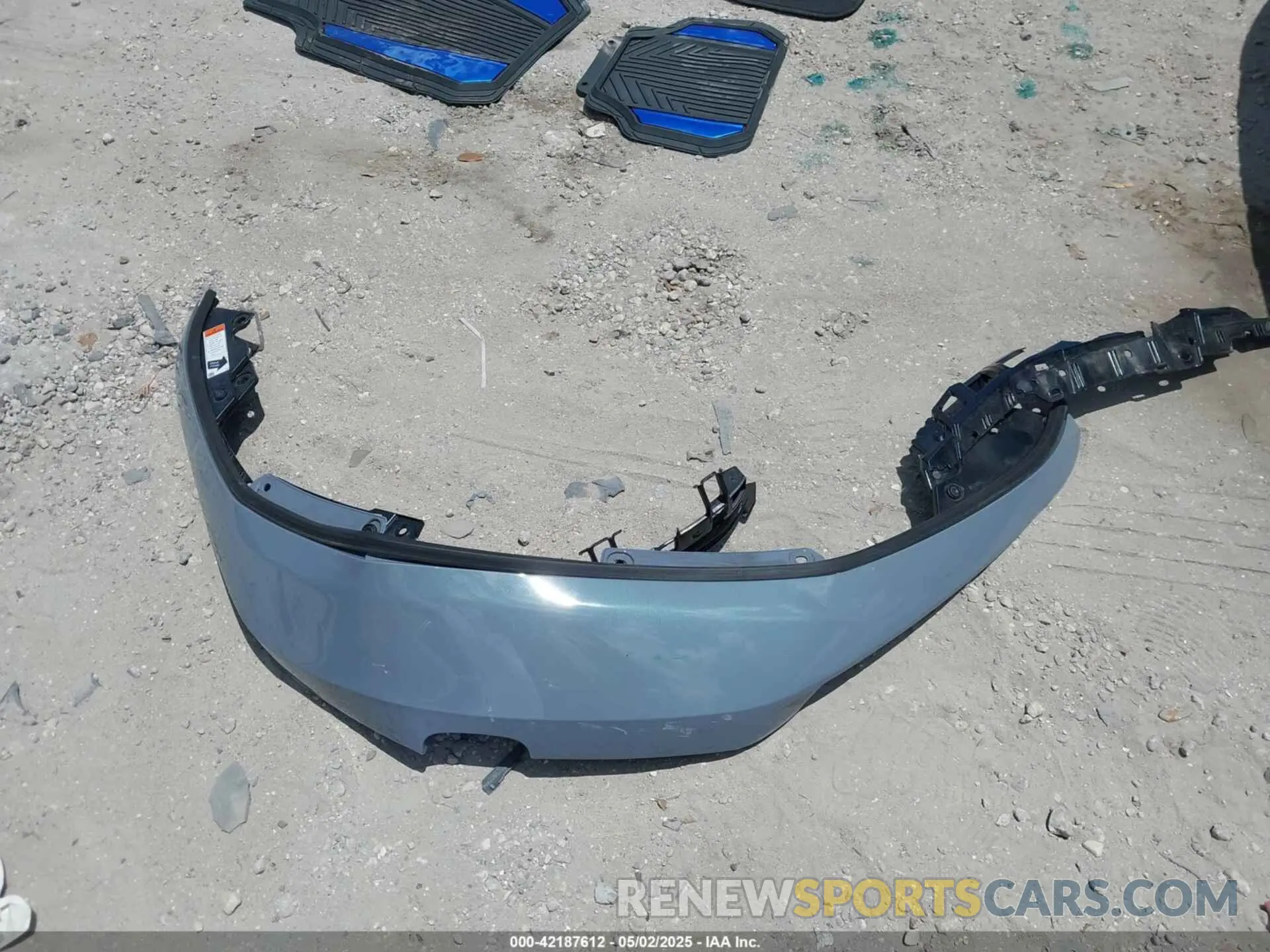 12 Photograph of a damaged car 2HGFE2F52RH538087 HONDA CIVIC 2024