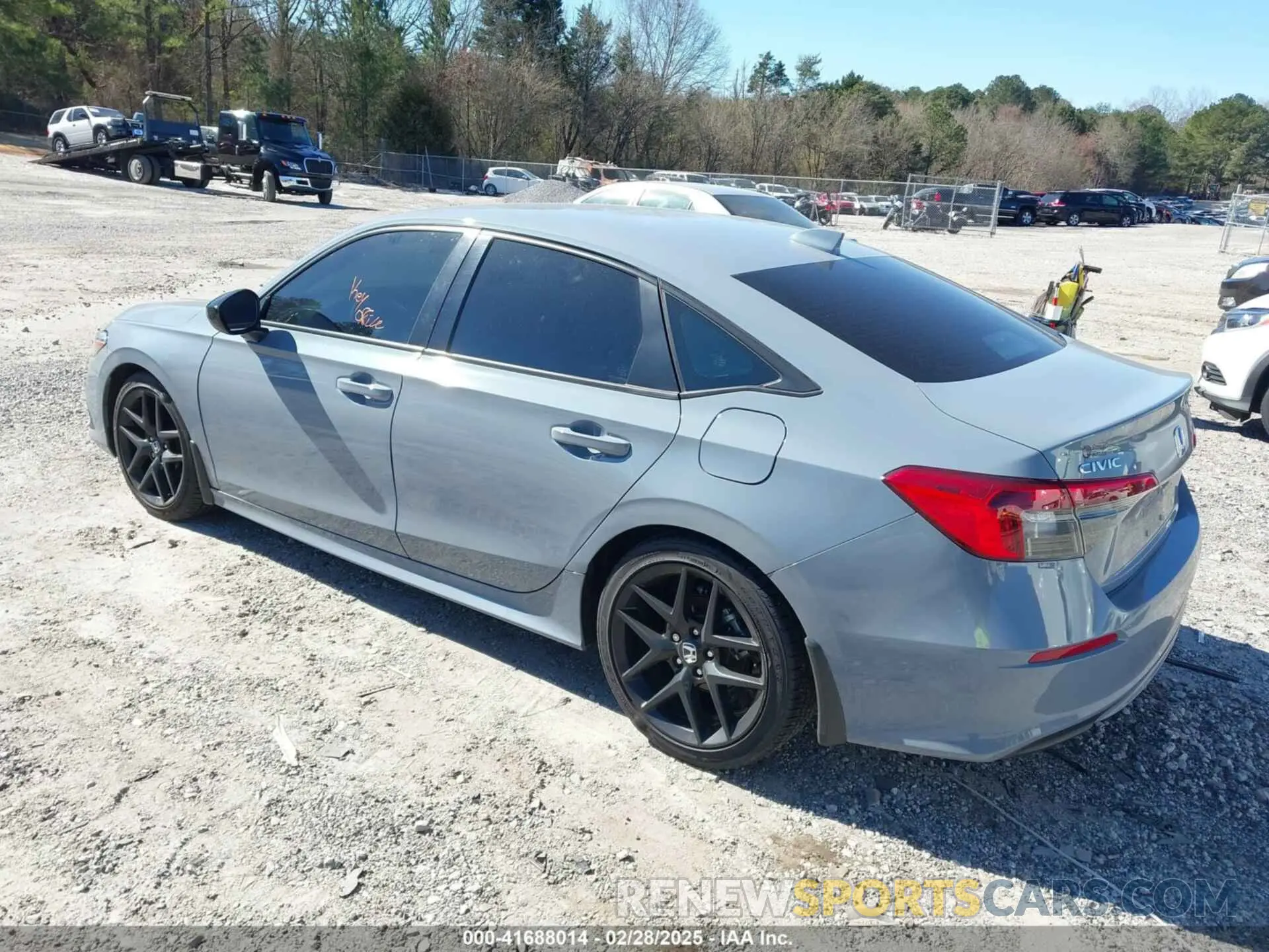 3 Фотография поврежденного автомобиля 2HGFE2F52RH567752 HONDA CIVIC 2024