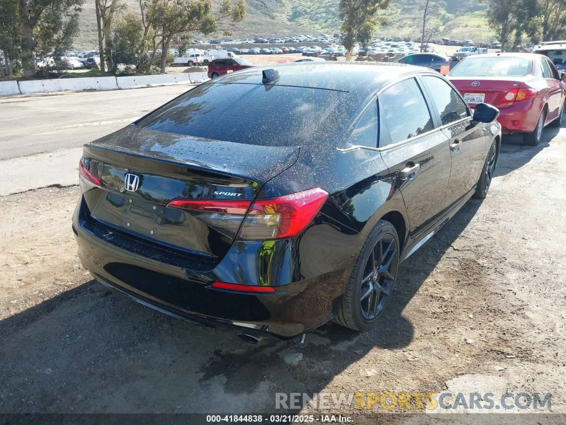 4 Photograph of a damaged car 2HGFE2F52RH572255 HONDA CIVIC 2024