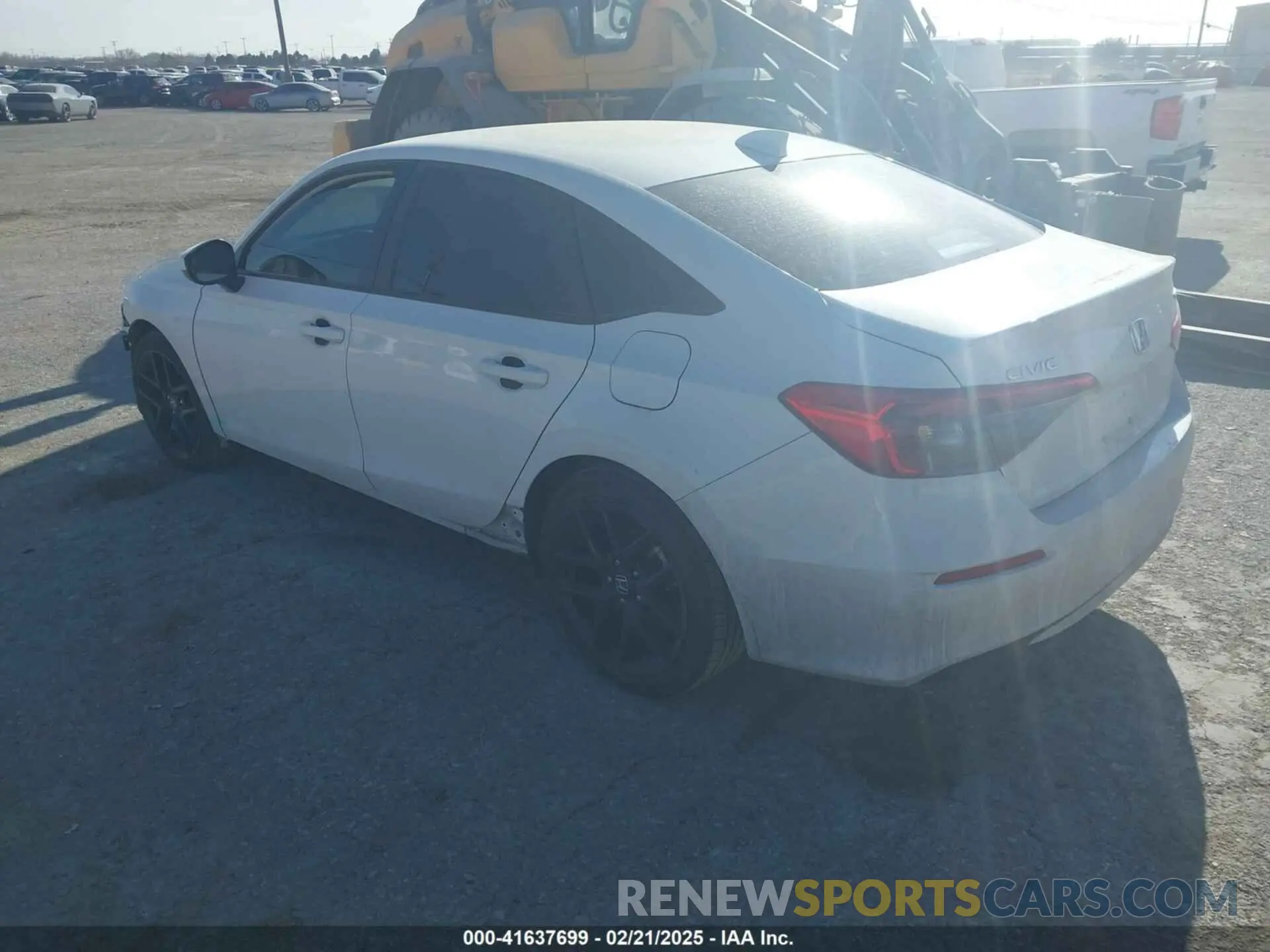 3 Фотография поврежденного автомобиля 2HGFE2F53RH536087 HONDA CIVIC 2024