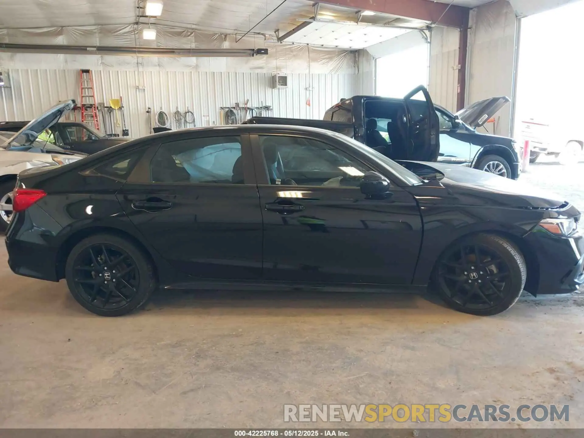 14 Photograph of a damaged car 2HGFE2F53RH586133 HONDA CIVIC 2024