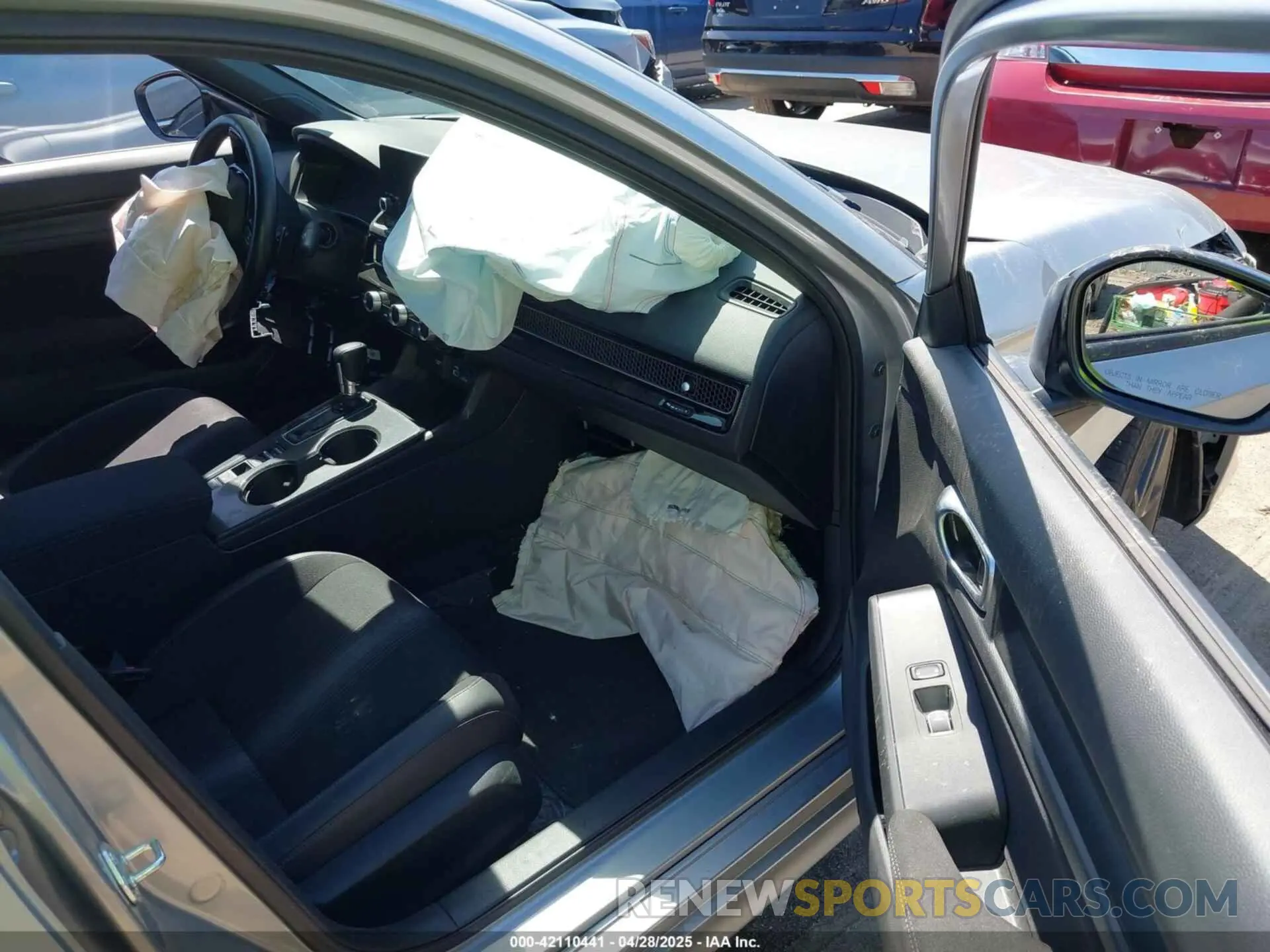 5 Photograph of a damaged car 2HGFE2F54RH516432 HONDA CIVIC 2024