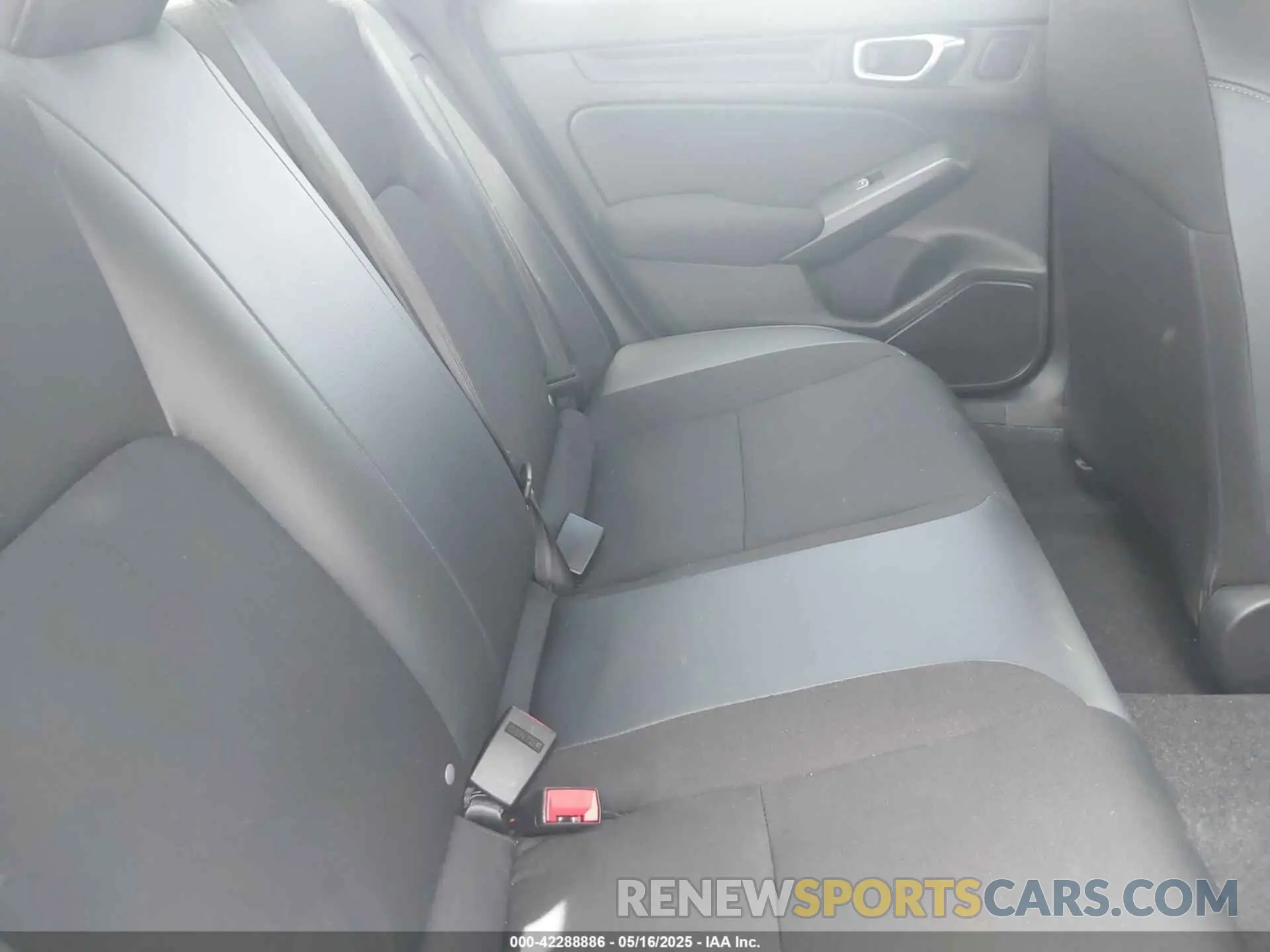 8 Фотография поврежденного автомобиля 2HGFE2F54RH521906 HONDA CIVIC 2024