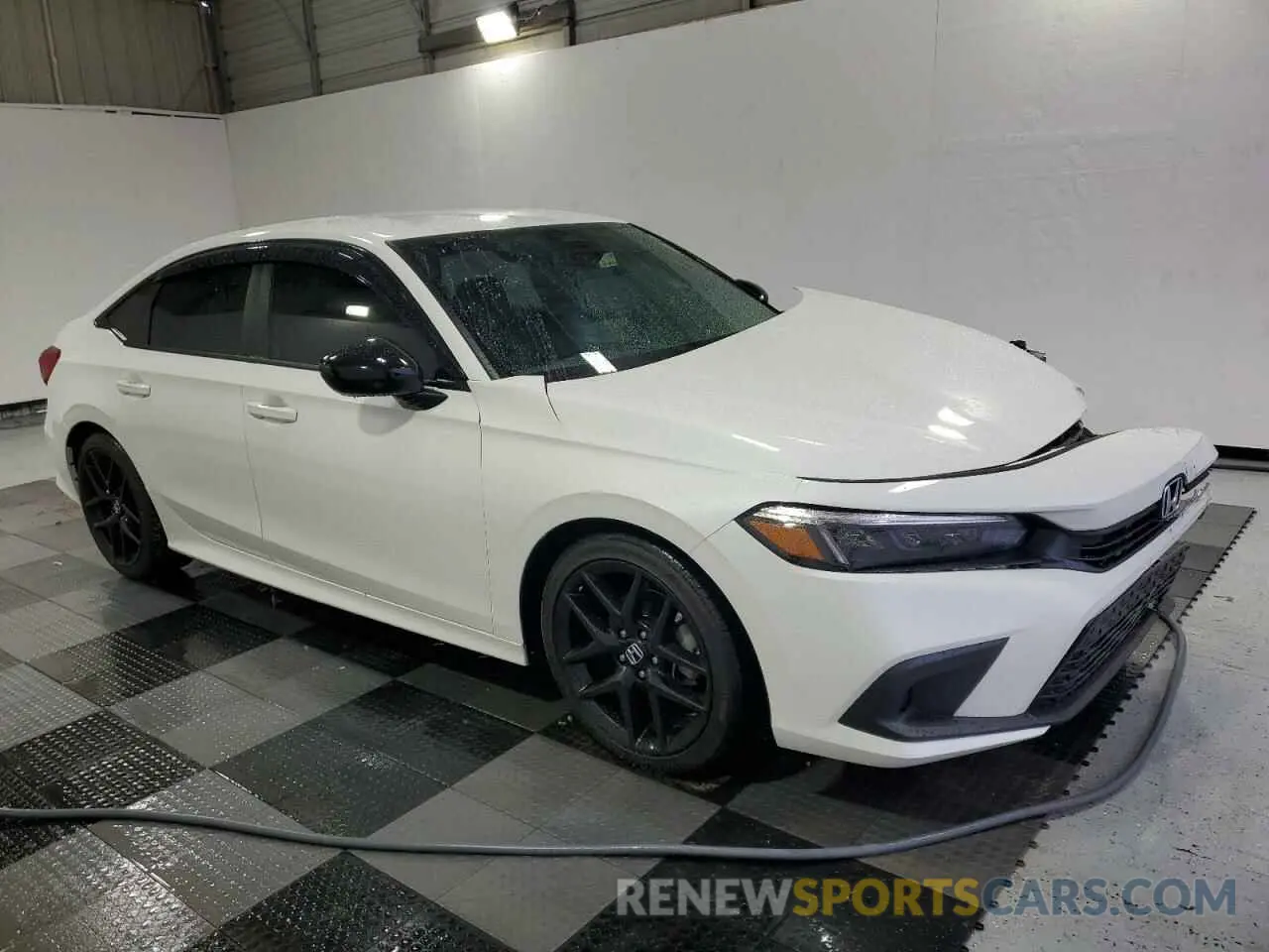 4 Фотография поврежденного автомобиля 2HGFE2F54RH560768 HONDA CIVIC 2024