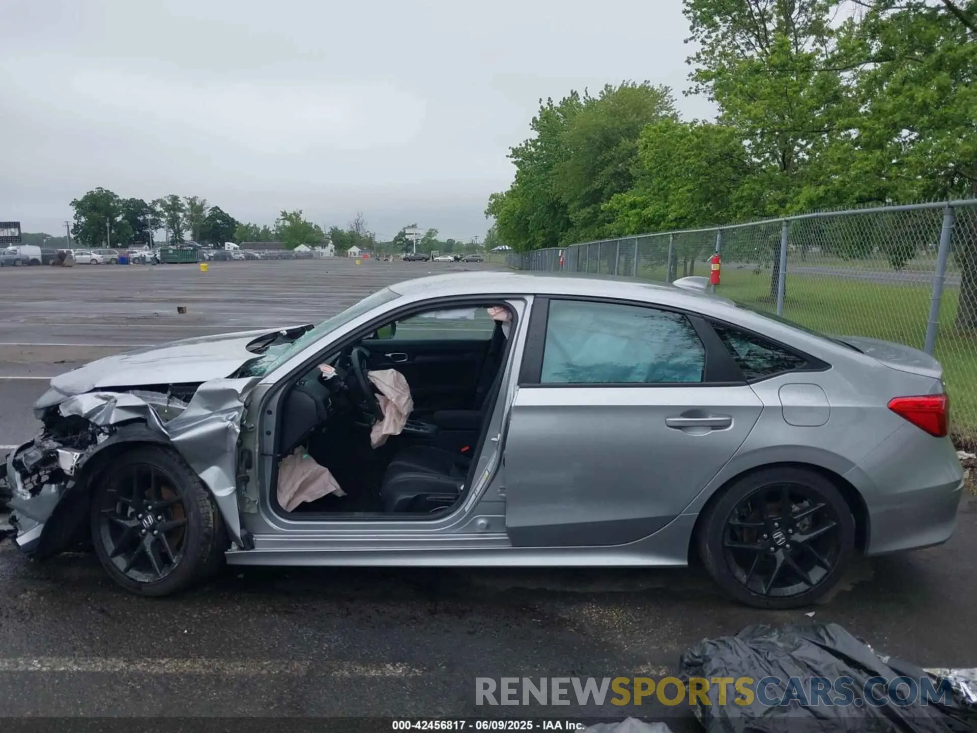 13 Photograph of a damaged car 2HGFE2F54RH566120 HONDA CIVIC 2024