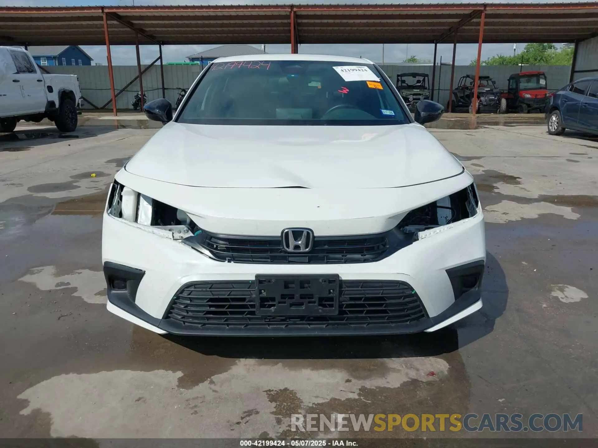 19 Photograph of a damaged car 2HGFE2F54RH588022 HONDA CIVIC 2024