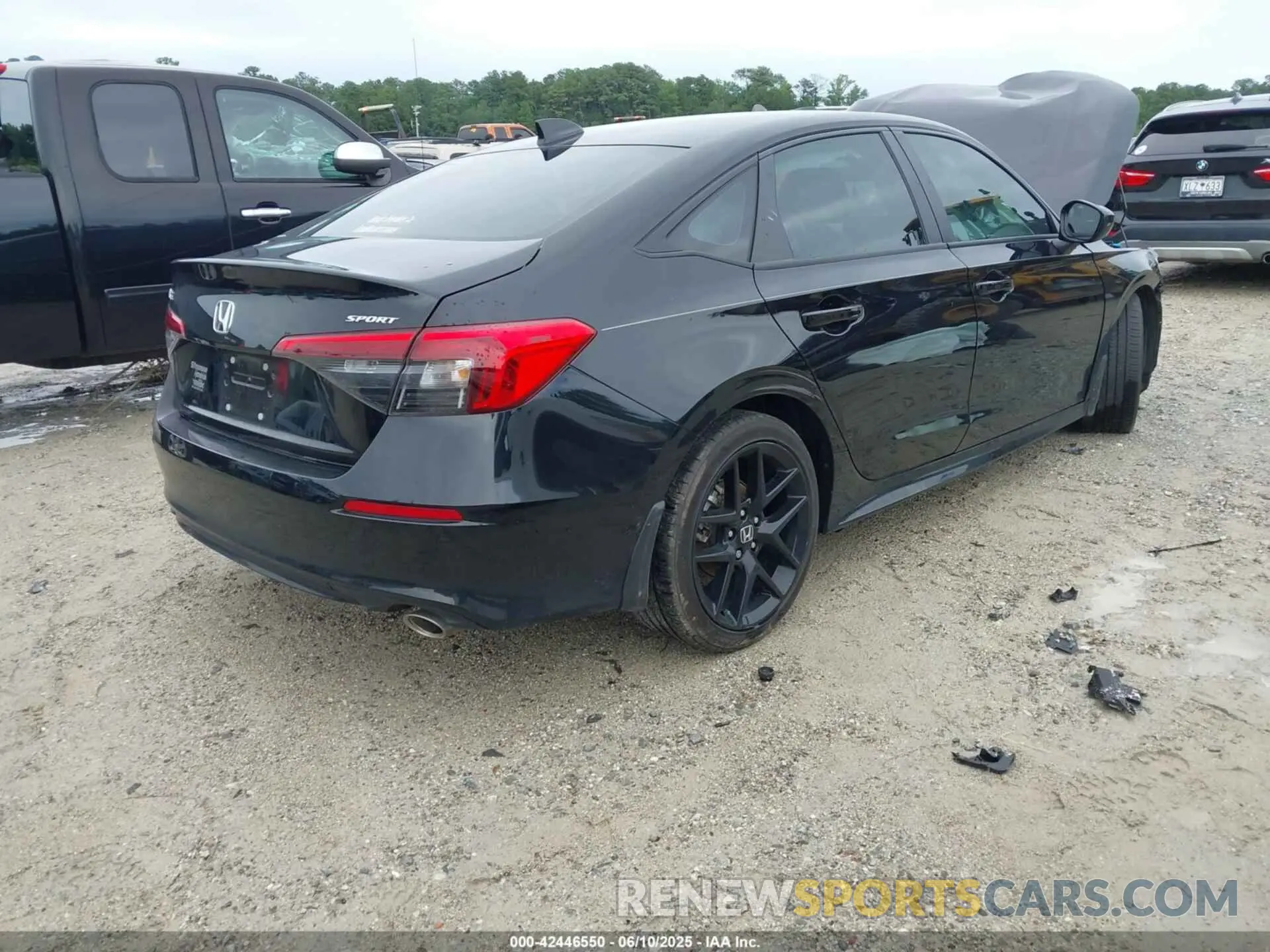 4 Photograph of a damaged car 2HGFE2F55RH537841 HONDA CIVIC 2024