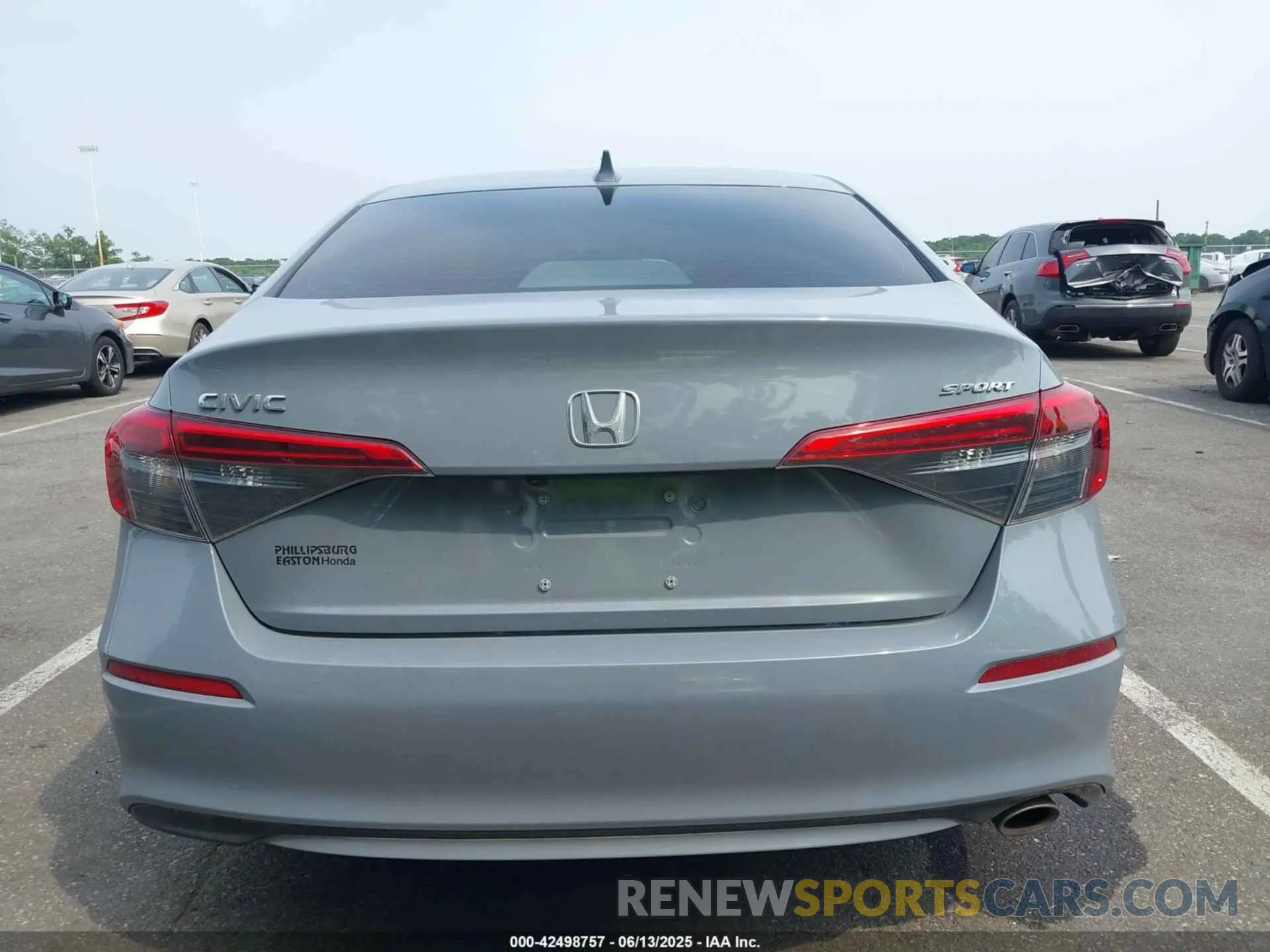 16 Фотография поврежденного автомобиля 2HGFE2F55RH577305 HONDA CIVIC 2024