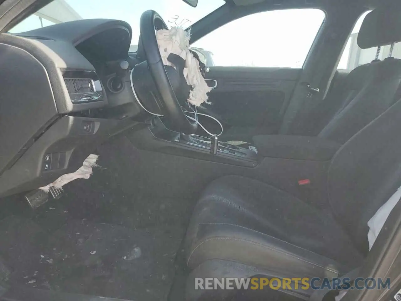 7 Photograph of a damaged car 2HGFE2F56RH505576 HONDA CIVIC 2024