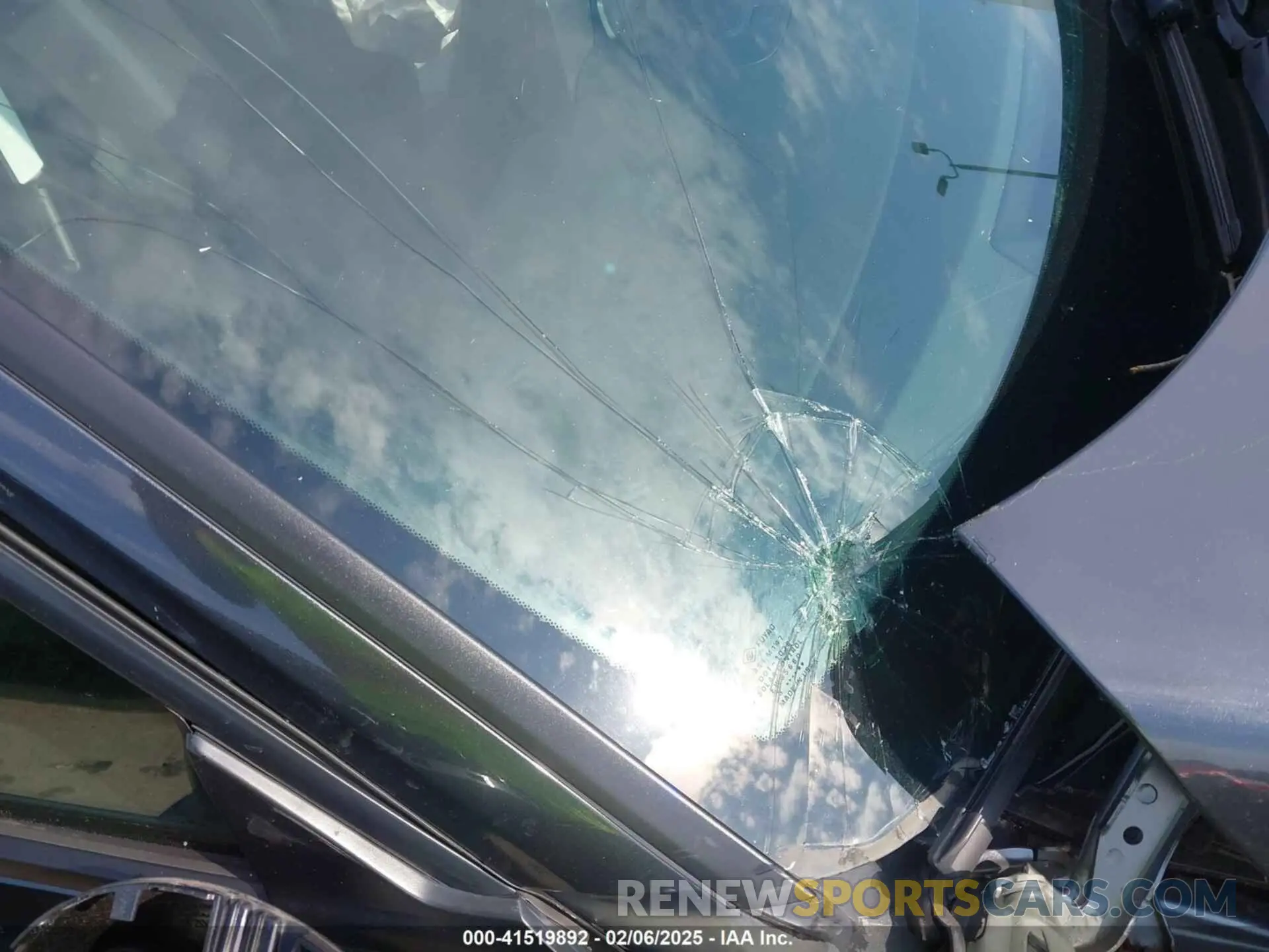 19 Photograph of a damaged car 2HGFE2F56RH511040 HONDA CIVIC 2024