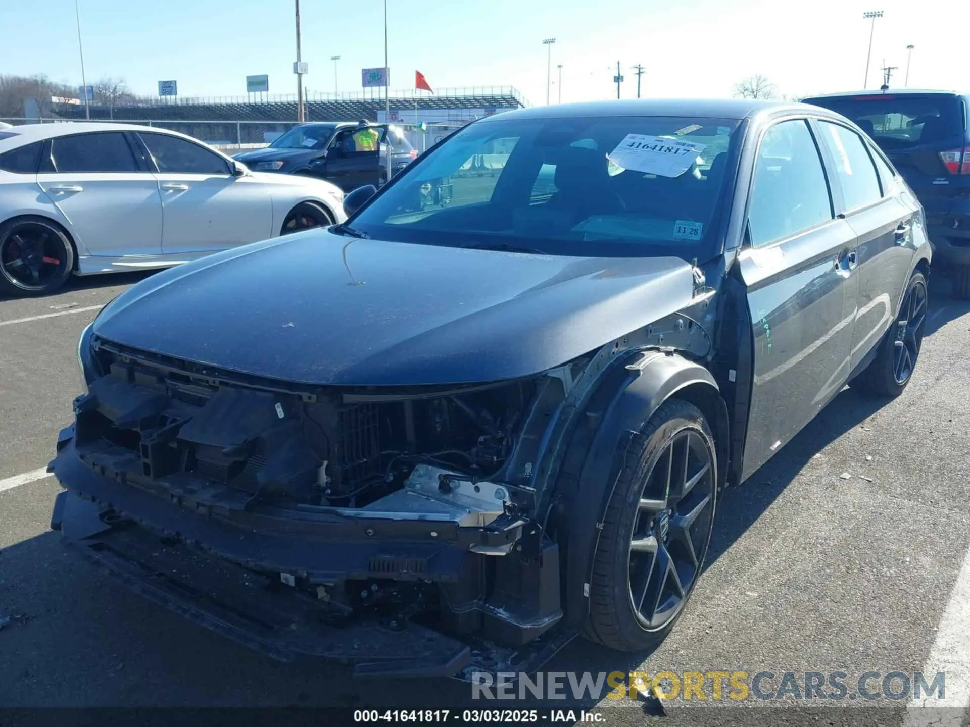2 Фотография поврежденного автомобиля 2HGFE2F56RH520918 HONDA CIVIC 2024