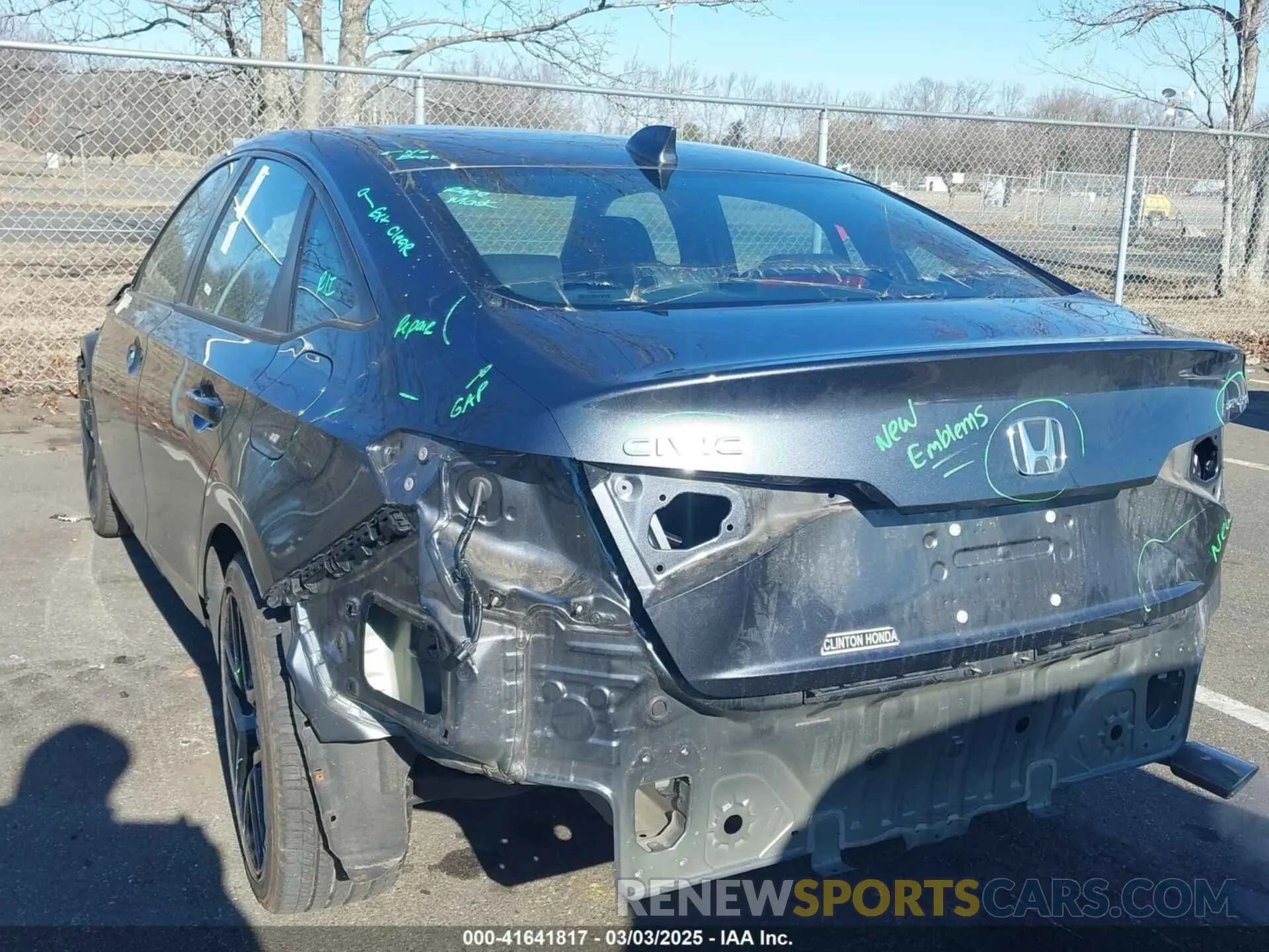 3 Фотография поврежденного автомобиля 2HGFE2F56RH520918 HONDA CIVIC 2024