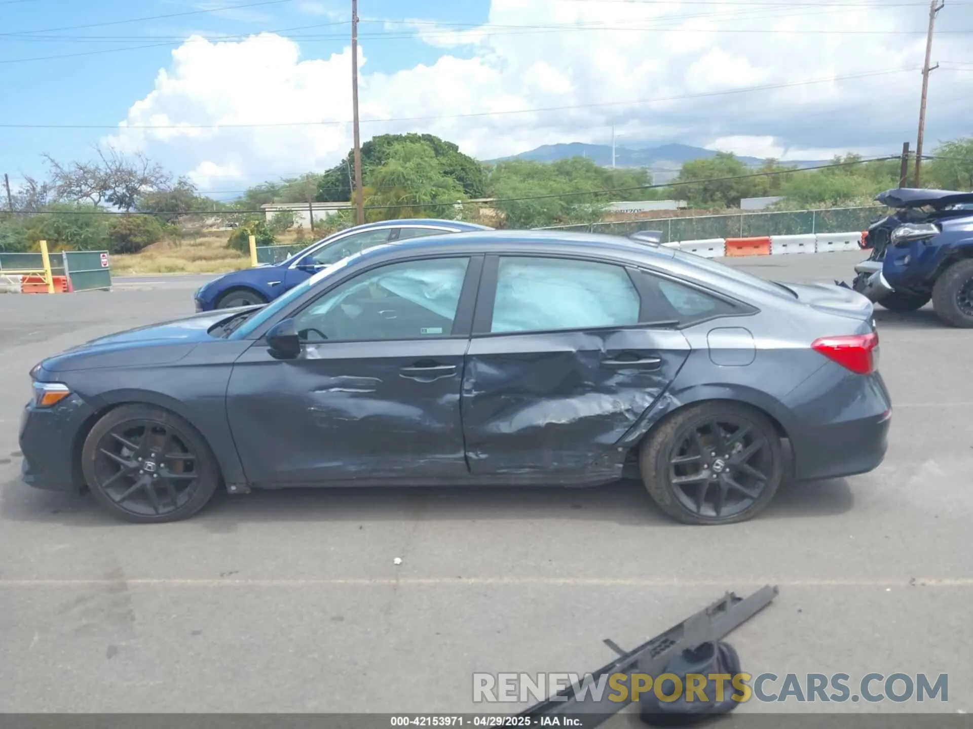 14 Photograph of a damaged car 2HGFE2F56RH522202 HONDA CIVIC 2024