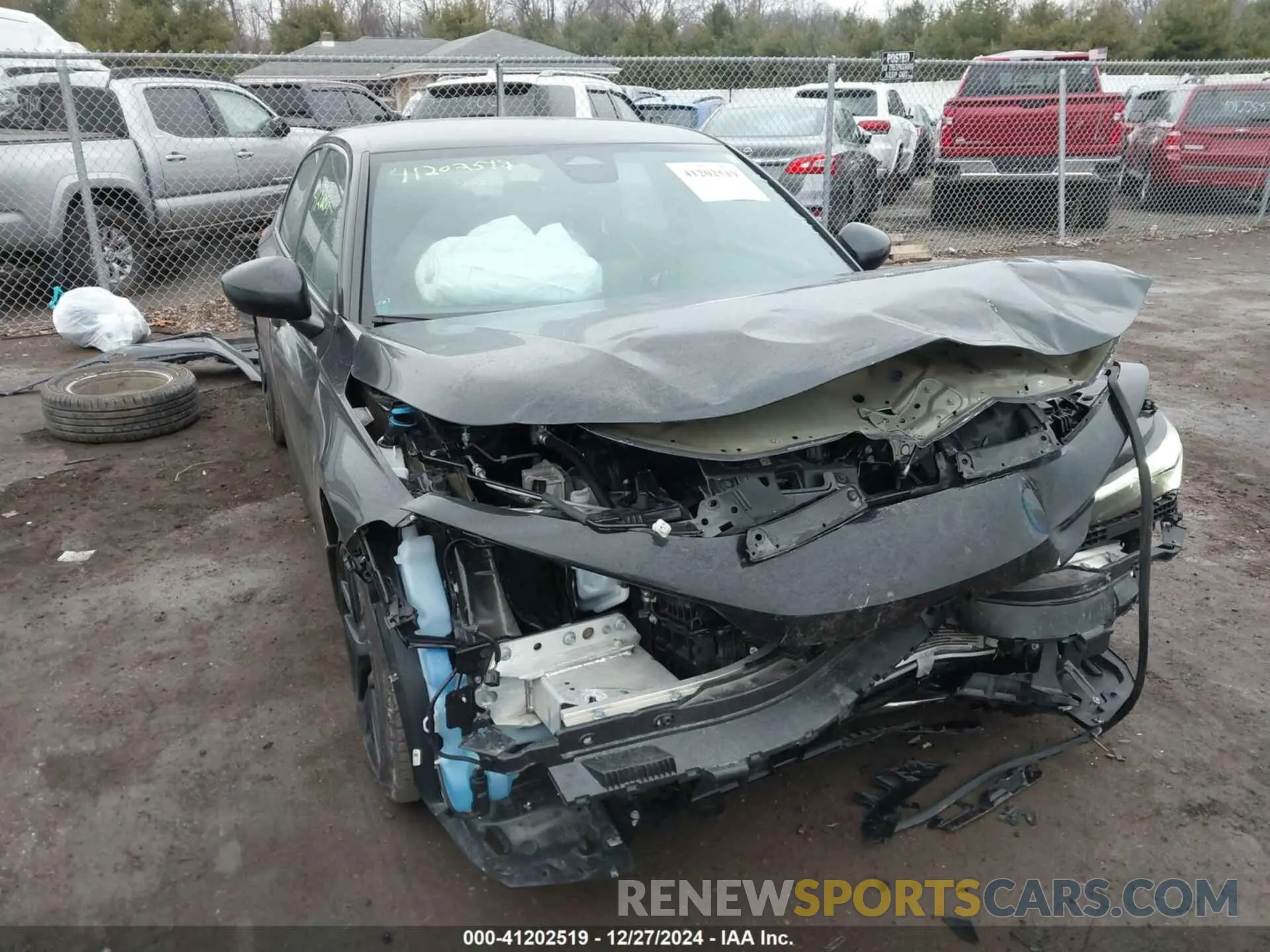 1 Photograph of a damaged car 2HGFE2F56RH528937 HONDA CIVIC 2024