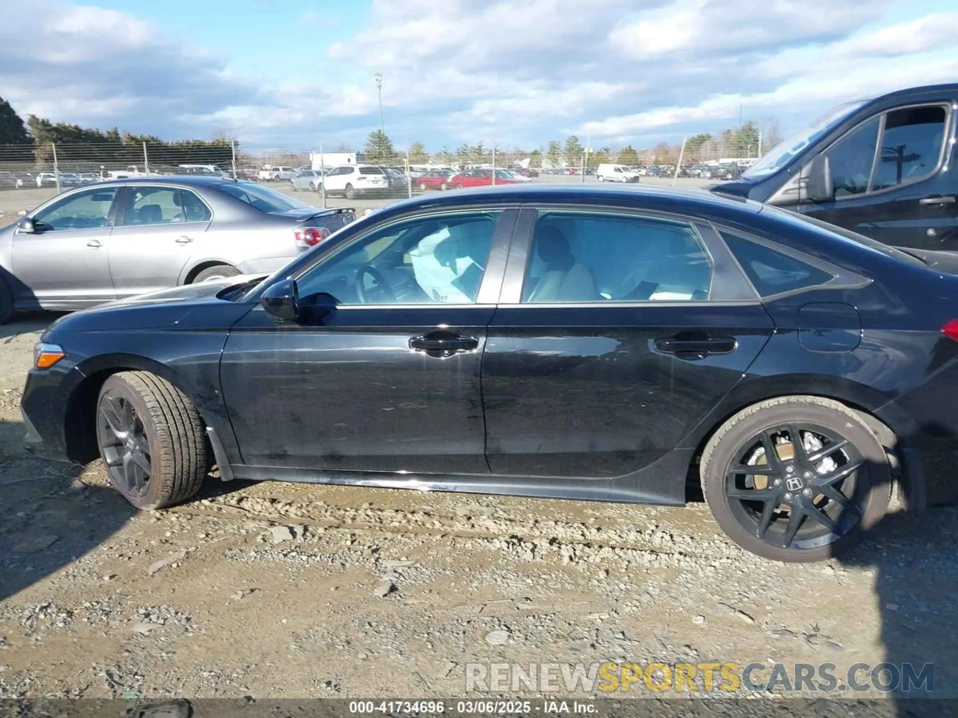 14 Фотография поврежденного автомобиля 2HGFE2F56RH586093 HONDA CIVIC 2024