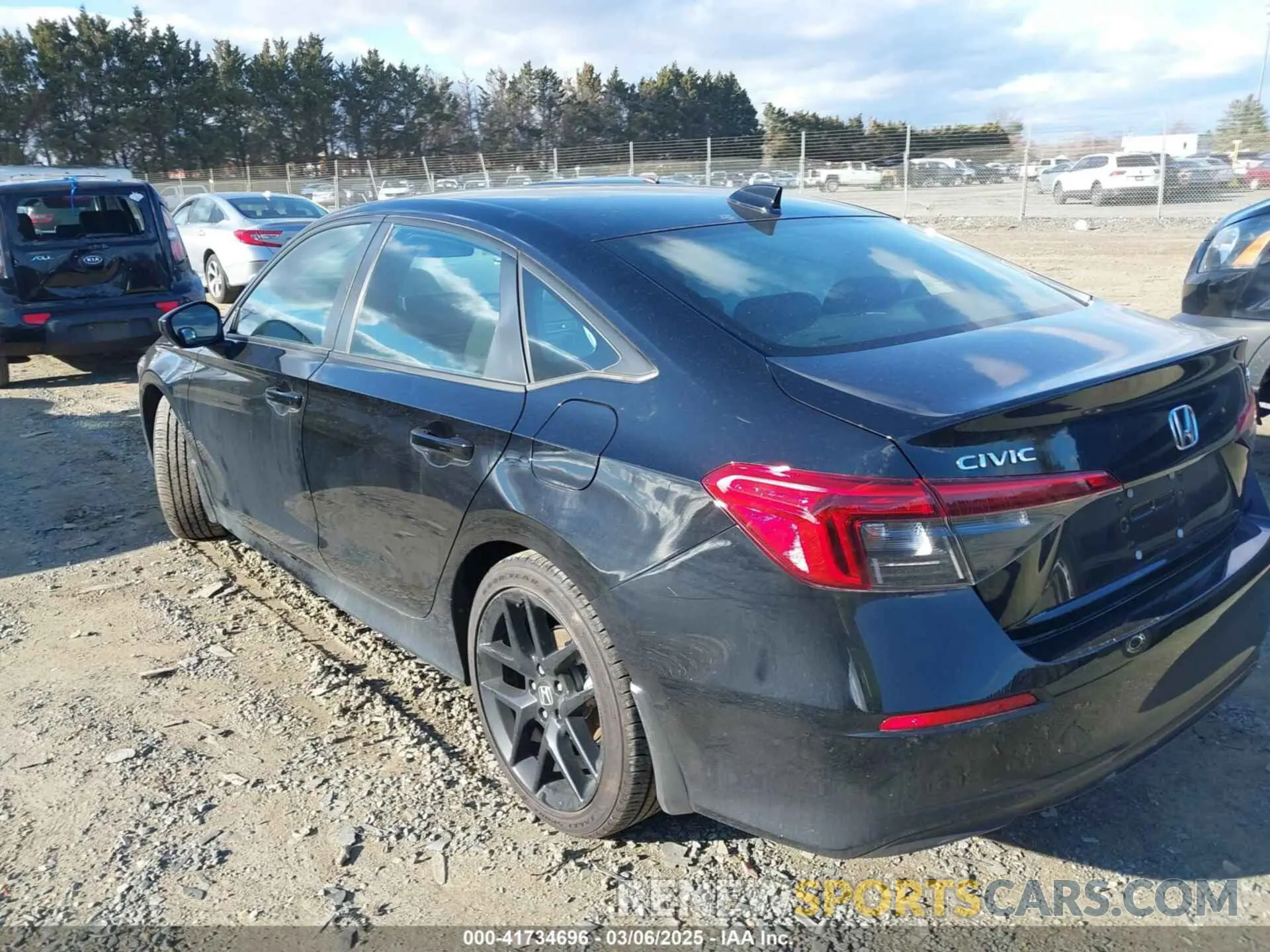 3 Фотография поврежденного автомобиля 2HGFE2F56RH586093 HONDA CIVIC 2024