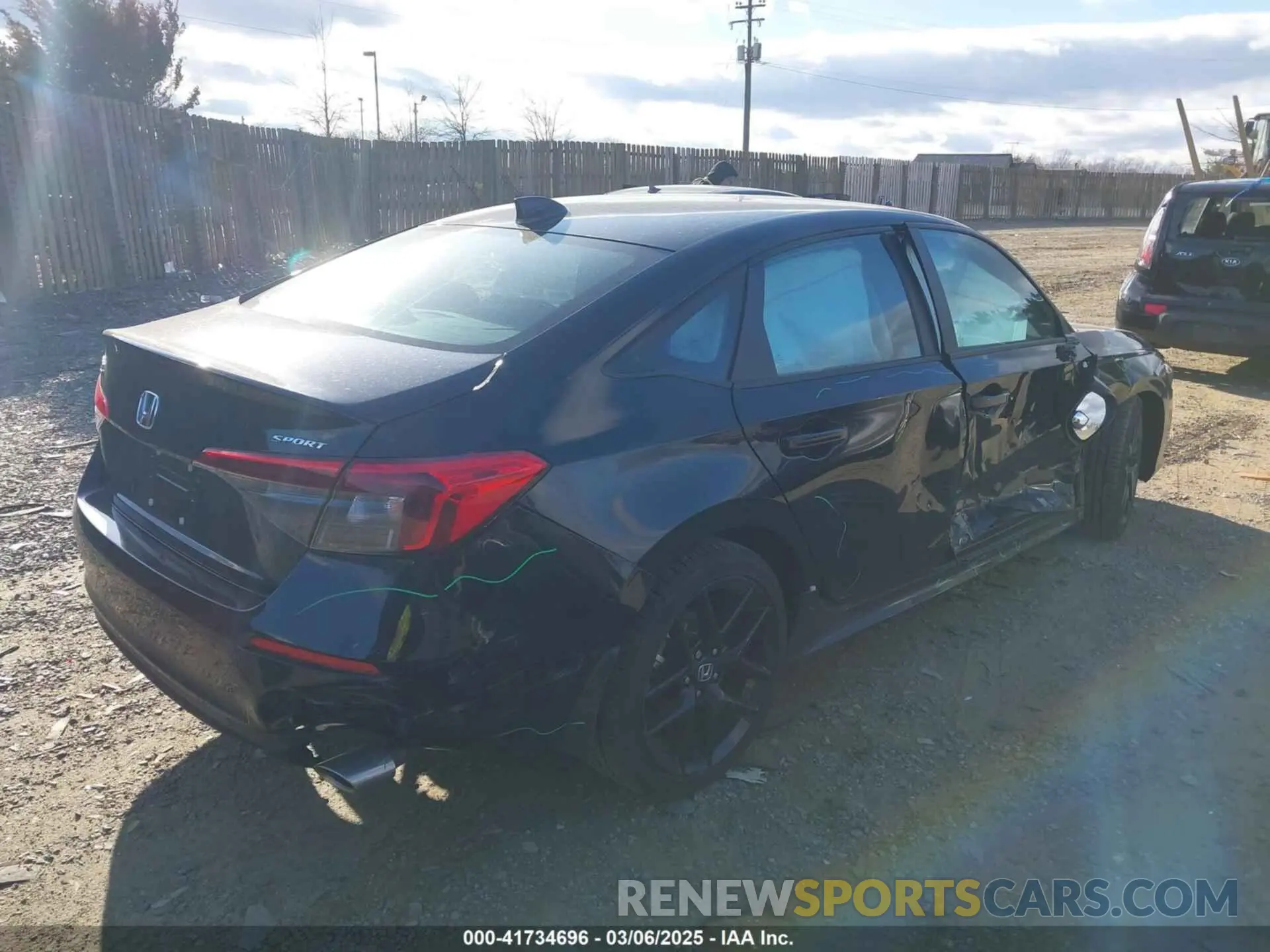 4 Фотография поврежденного автомобиля 2HGFE2F56RH586093 HONDA CIVIC 2024