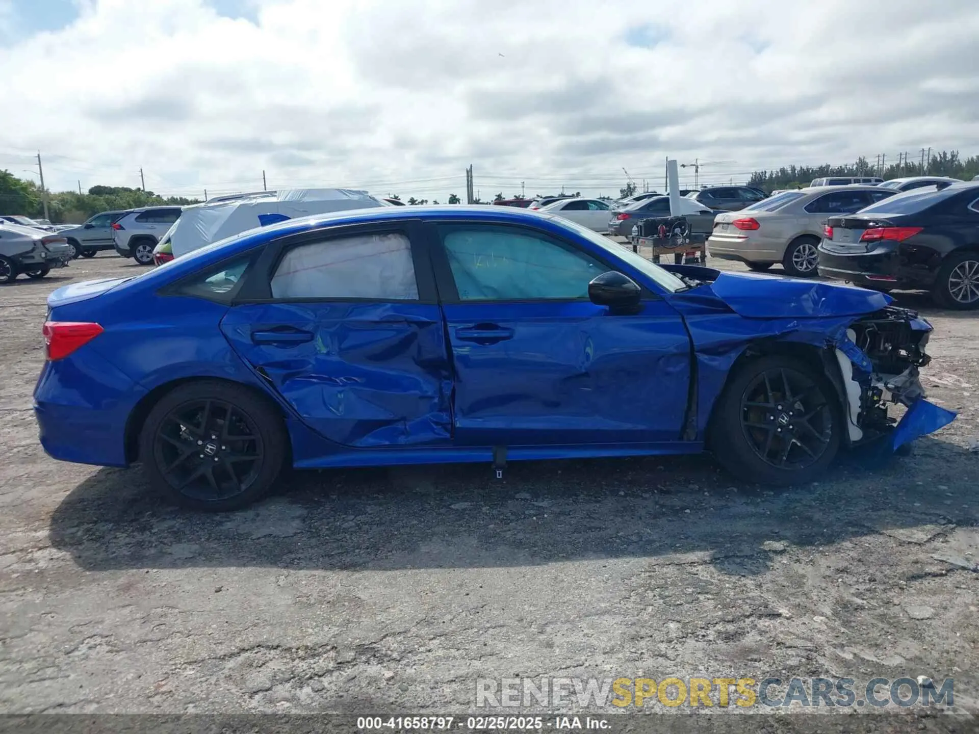 14 Фотография поврежденного автомобиля 2HGFE2F56RH587809 HONDA CIVIC 2024
