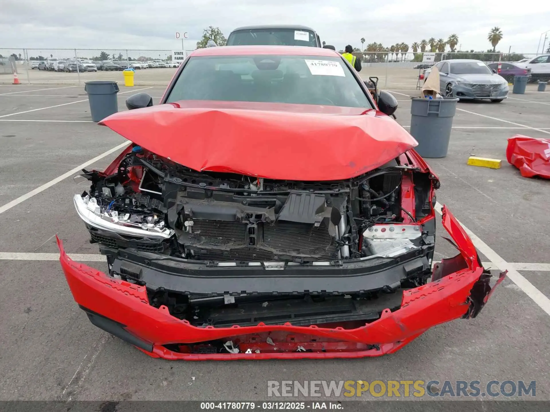 13 Photograph of a damaged car 2HGFE2F56RH593304 HONDA CIVIC 2024