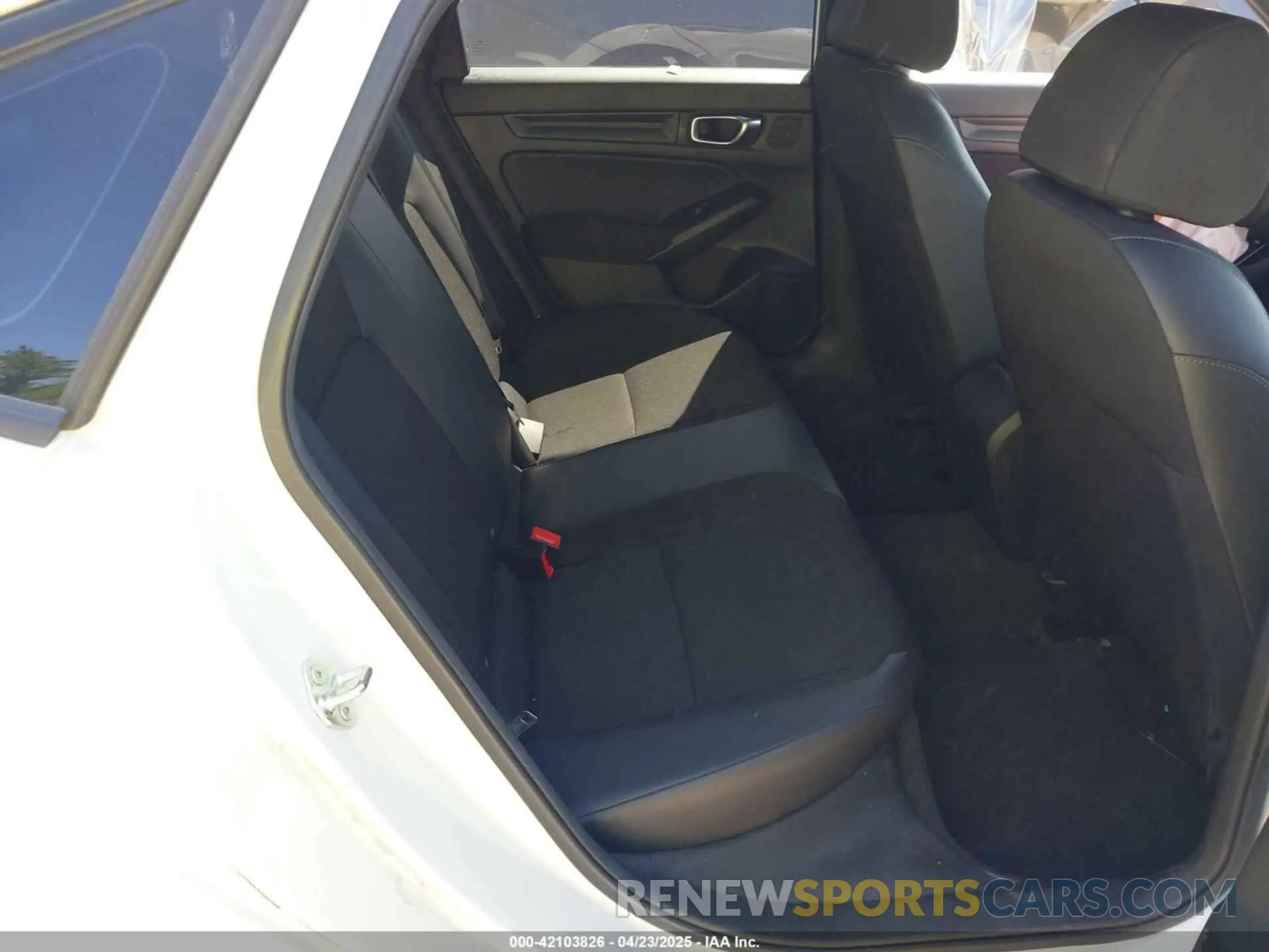 8 Фотография поврежденного автомобиля 2HGFE2F57RH532687 HONDA CIVIC 2024