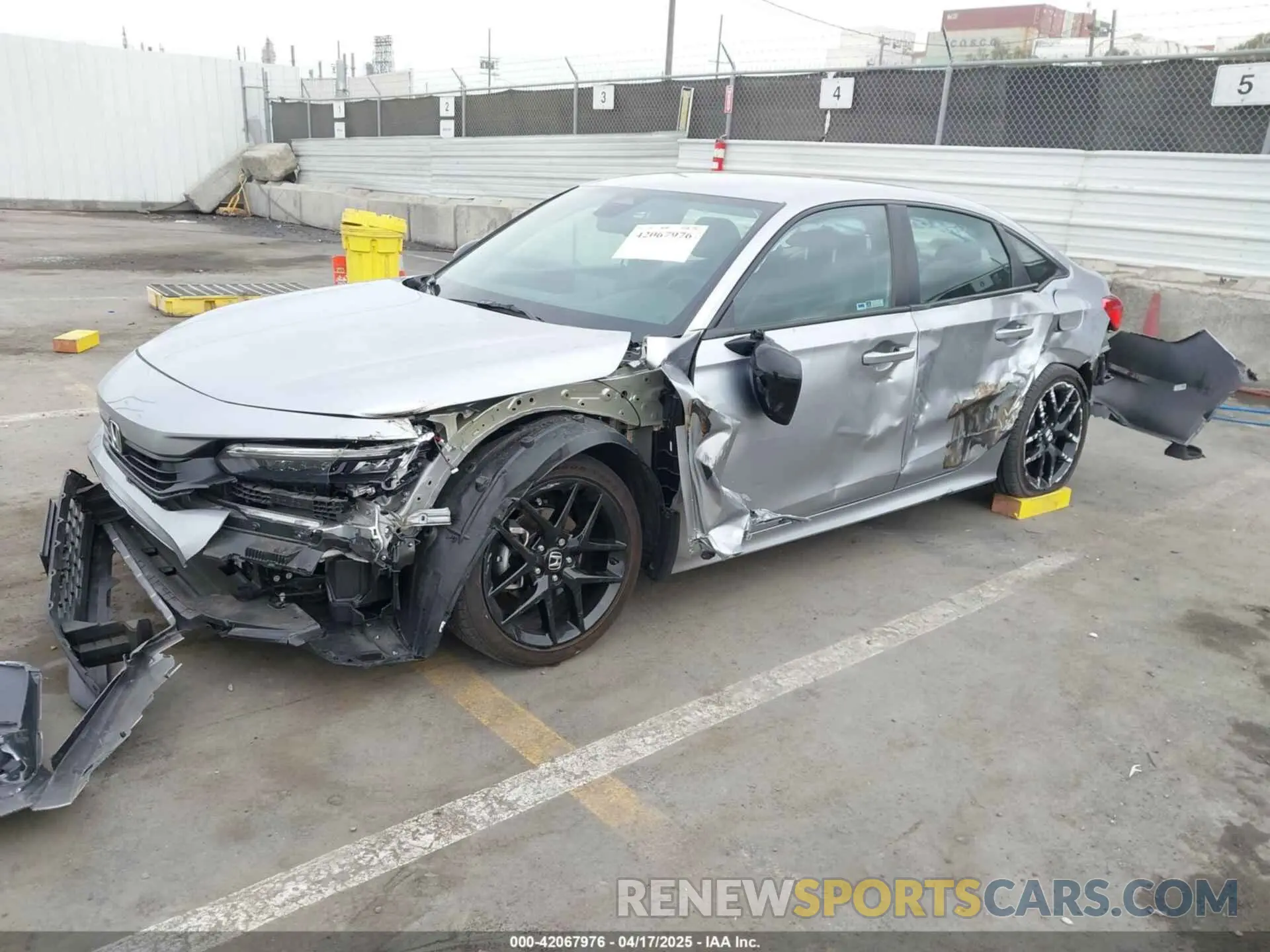 2 Фотография поврежденного автомобиля 2HGFE2F58RH517020 HONDA CIVIC 2024