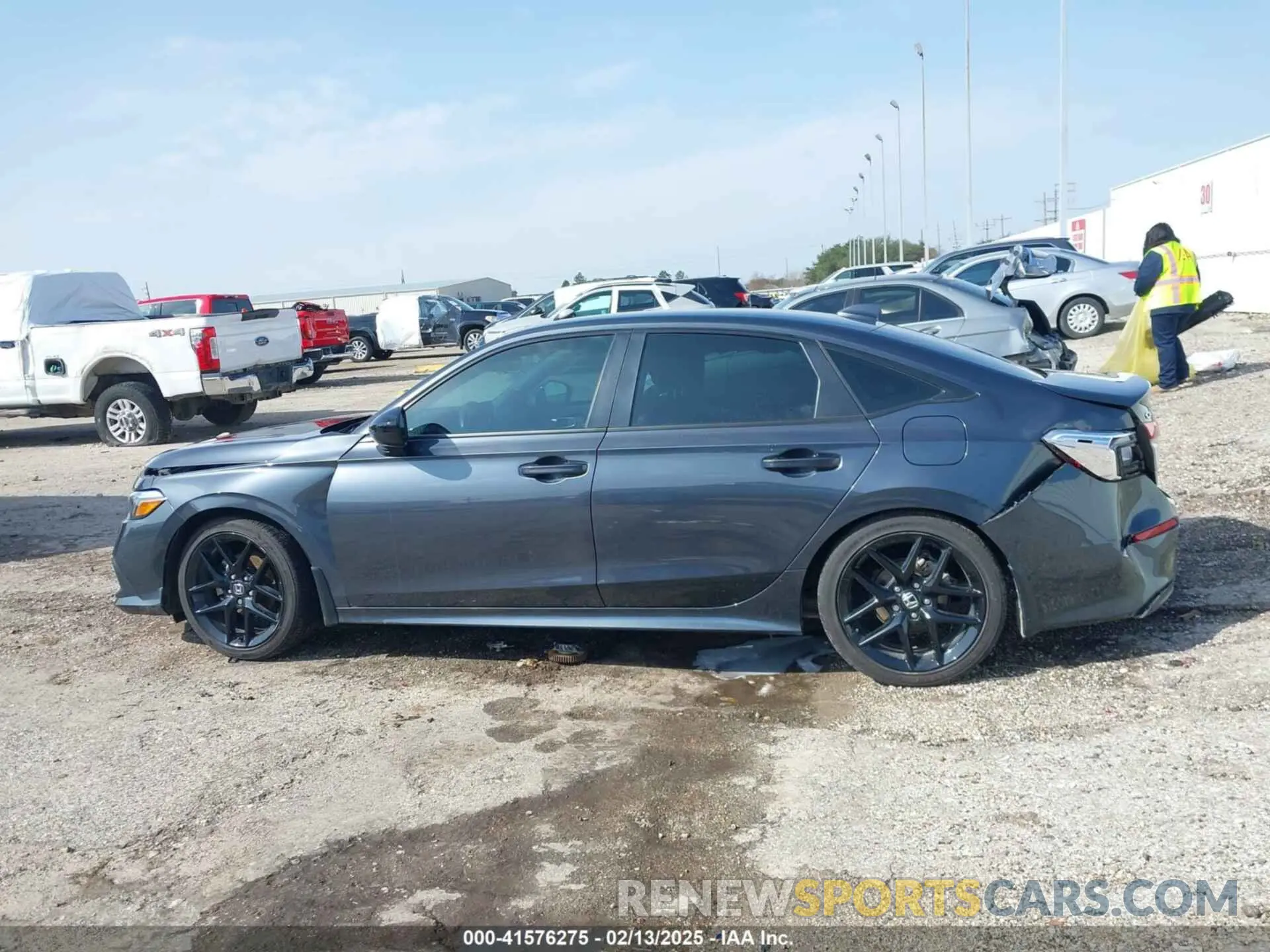 13 Photograph of a damaged car 2HGFE2F58RH526395 HONDA CIVIC 2024