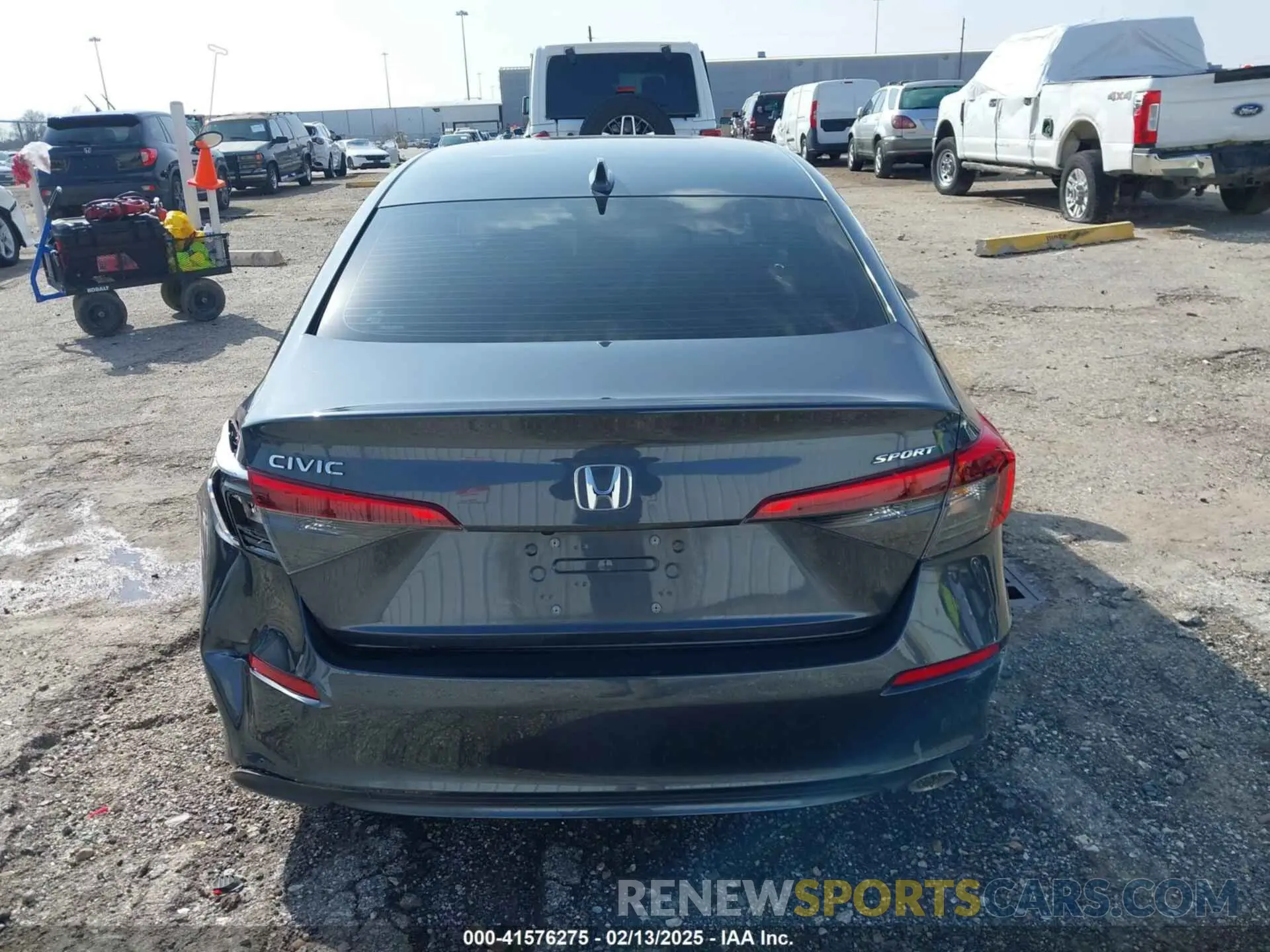15 Photograph of a damaged car 2HGFE2F58RH526395 HONDA CIVIC 2024