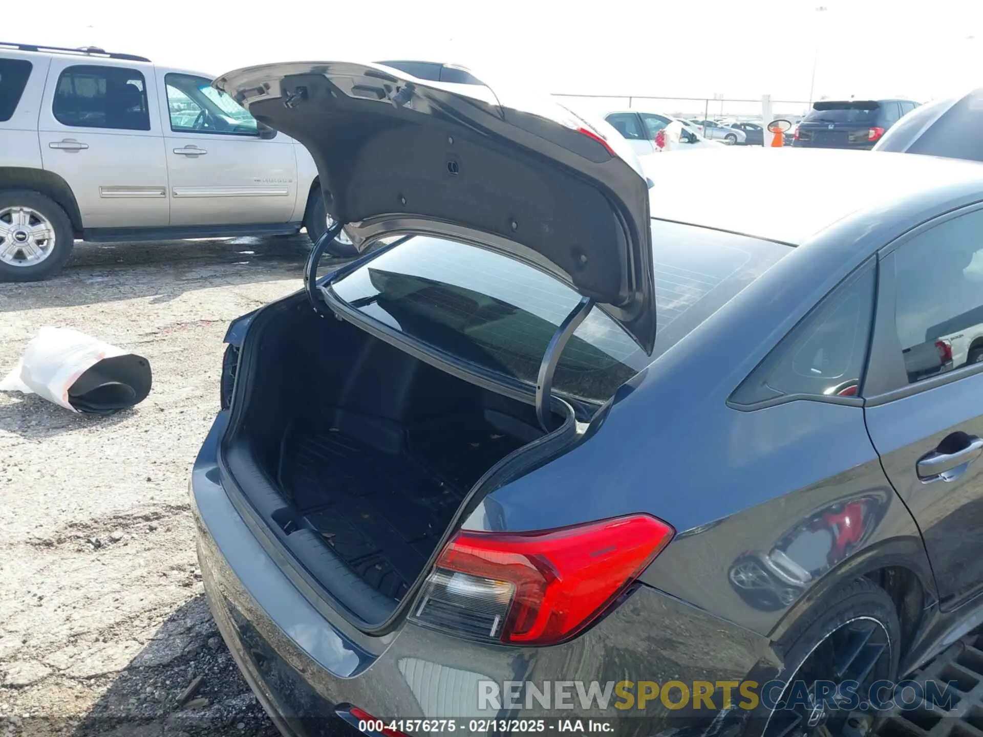 16 Photograph of a damaged car 2HGFE2F58RH526395 HONDA CIVIC 2024