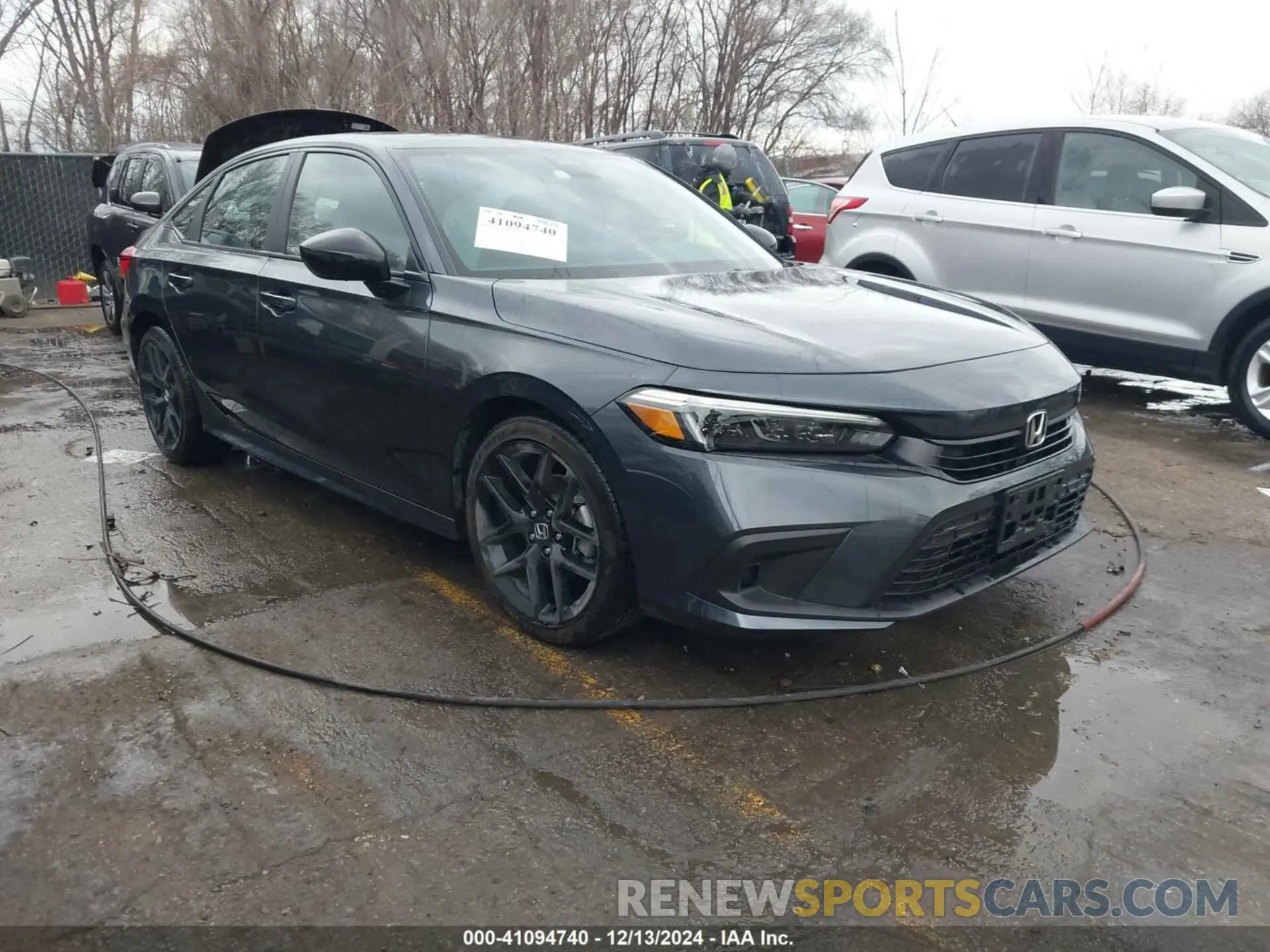 1 Photograph of a damaged car 2HGFE2F58RH587343 HONDA CIVIC 2024
