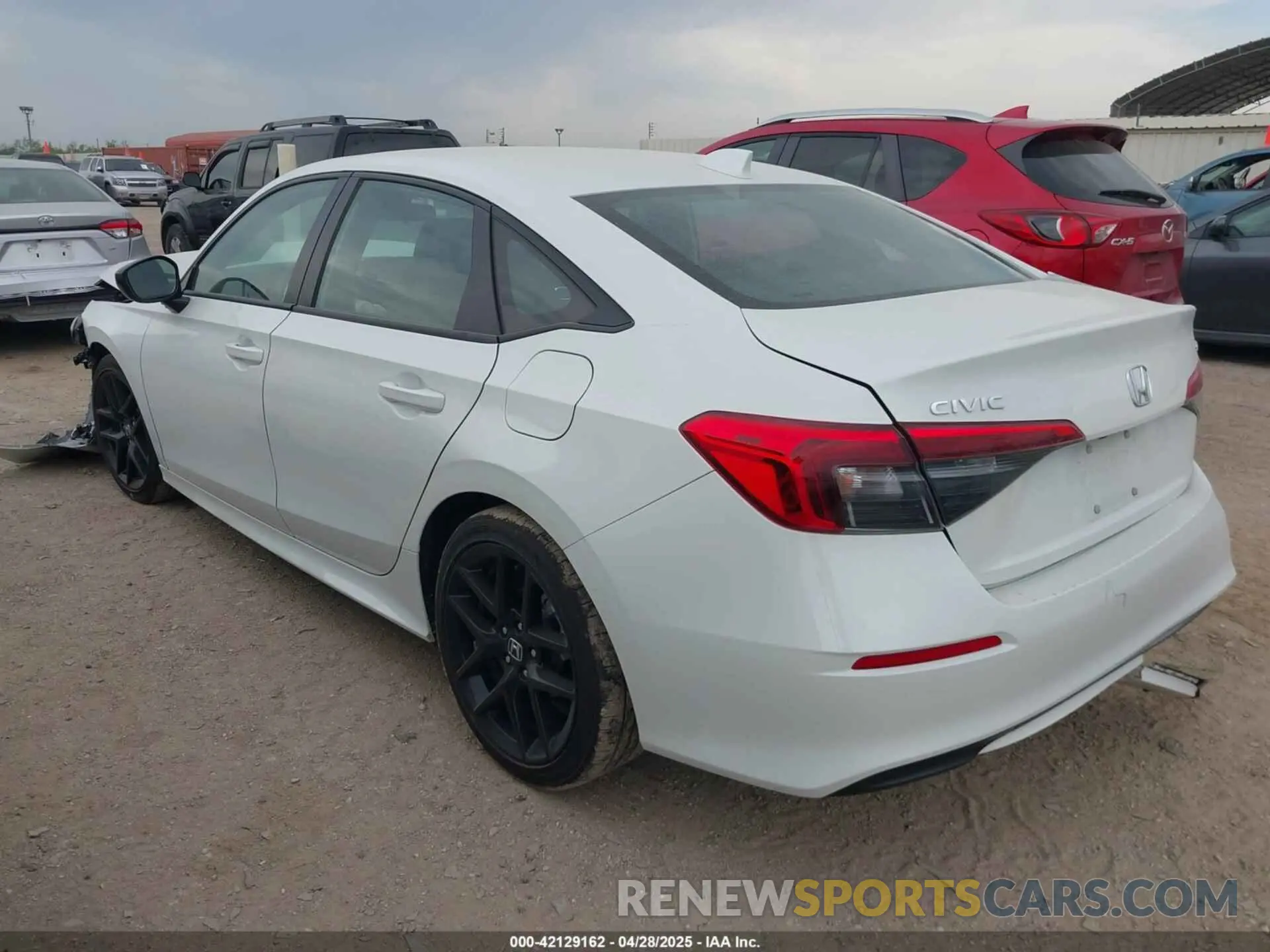 3 Фотография поврежденного автомобиля 2HGFE2F58RH589187 HONDA CIVIC 2024